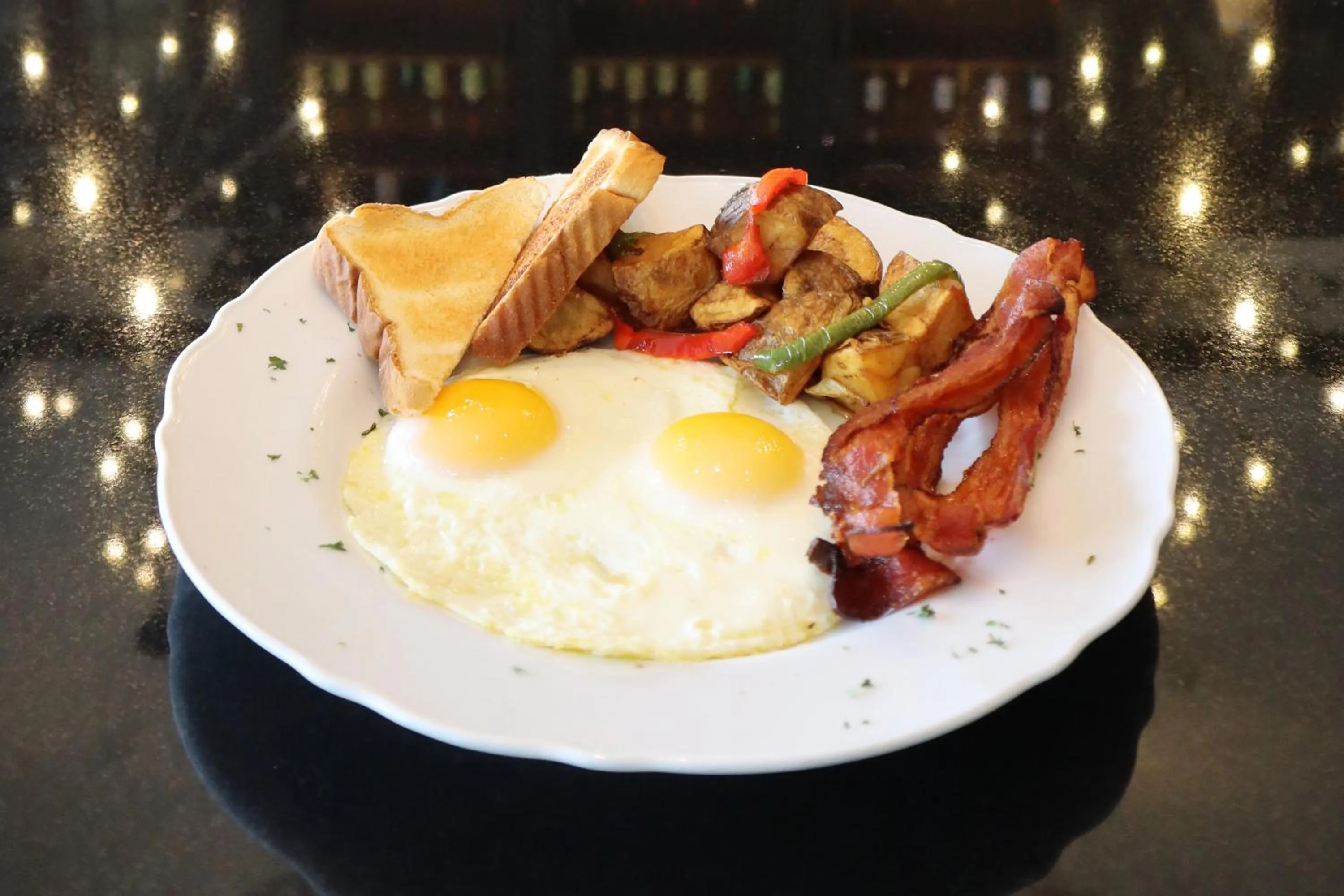 Restaurant/places to eat in Henrosa Hotel