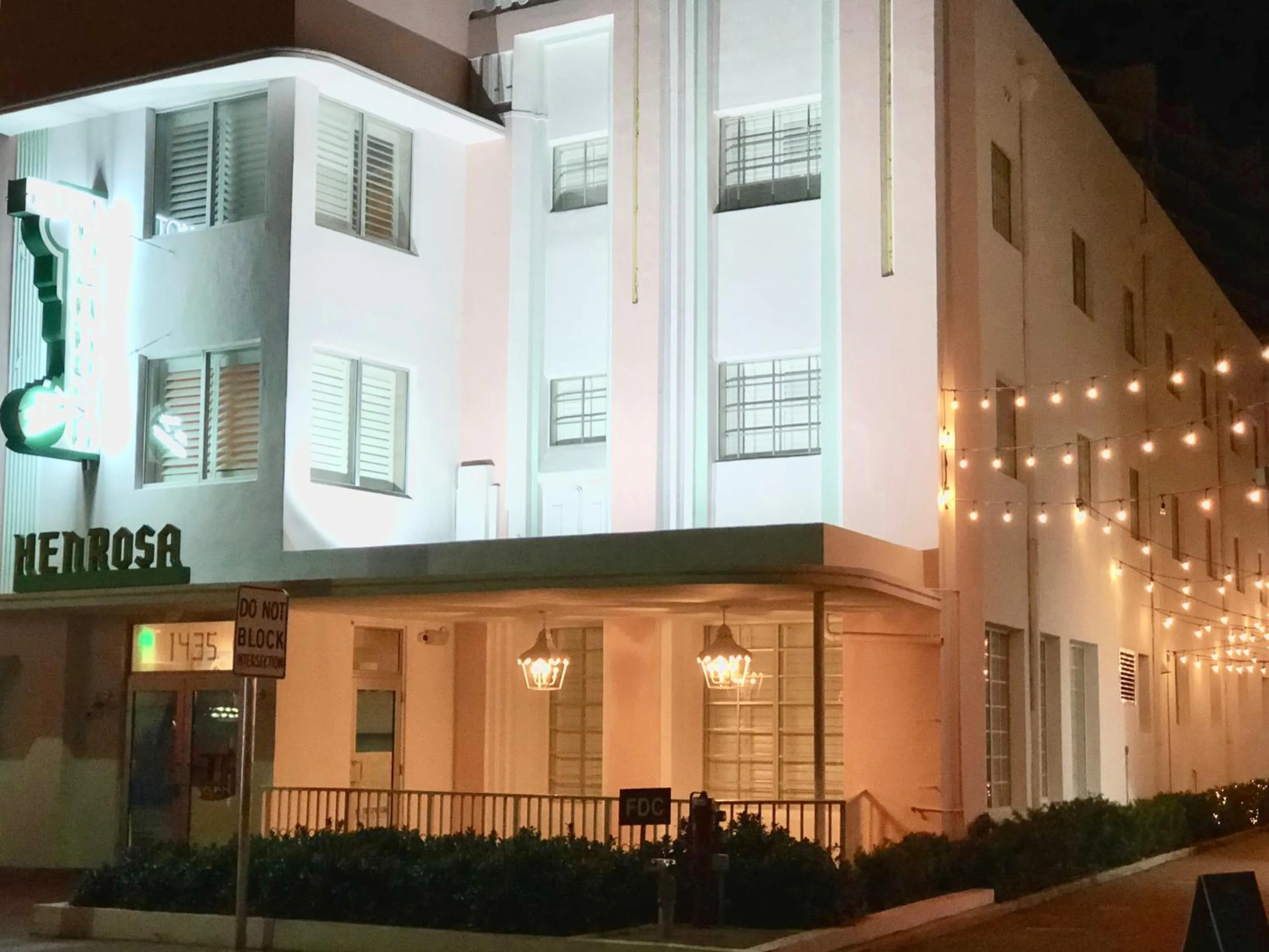 Property building in Henrosa Hotel