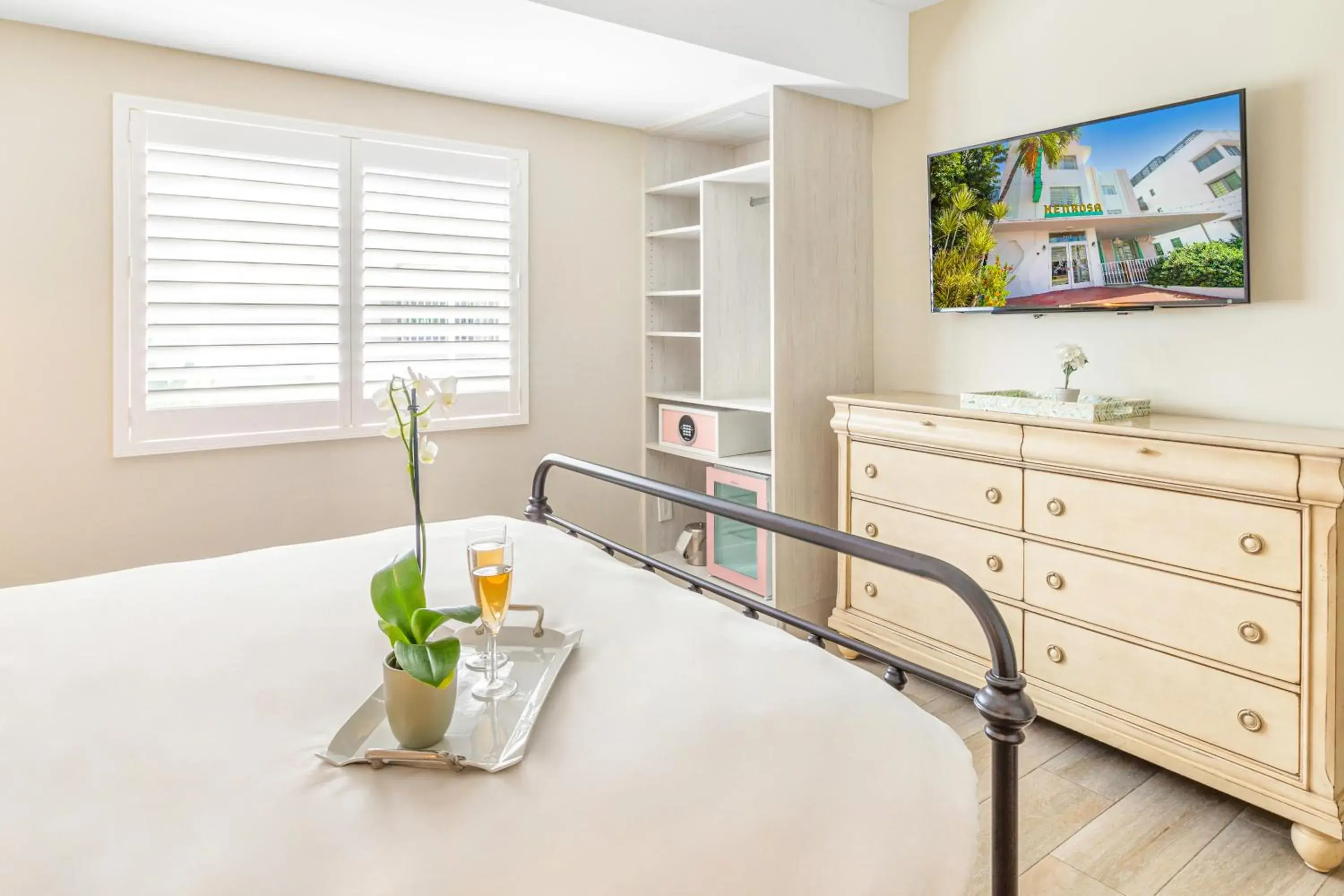 Bed in Henrosa Hotel Bed in Henrosa Hotel