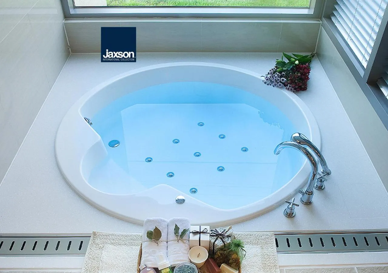 Hot Tub in Comma&Spa Resort