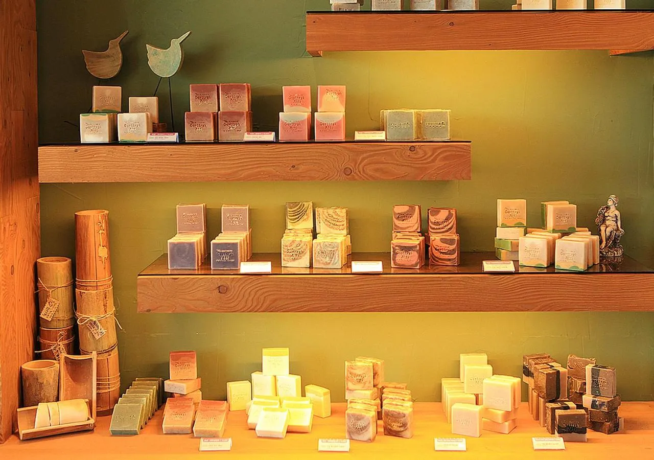 On-site shops in Comma&Spa Resort