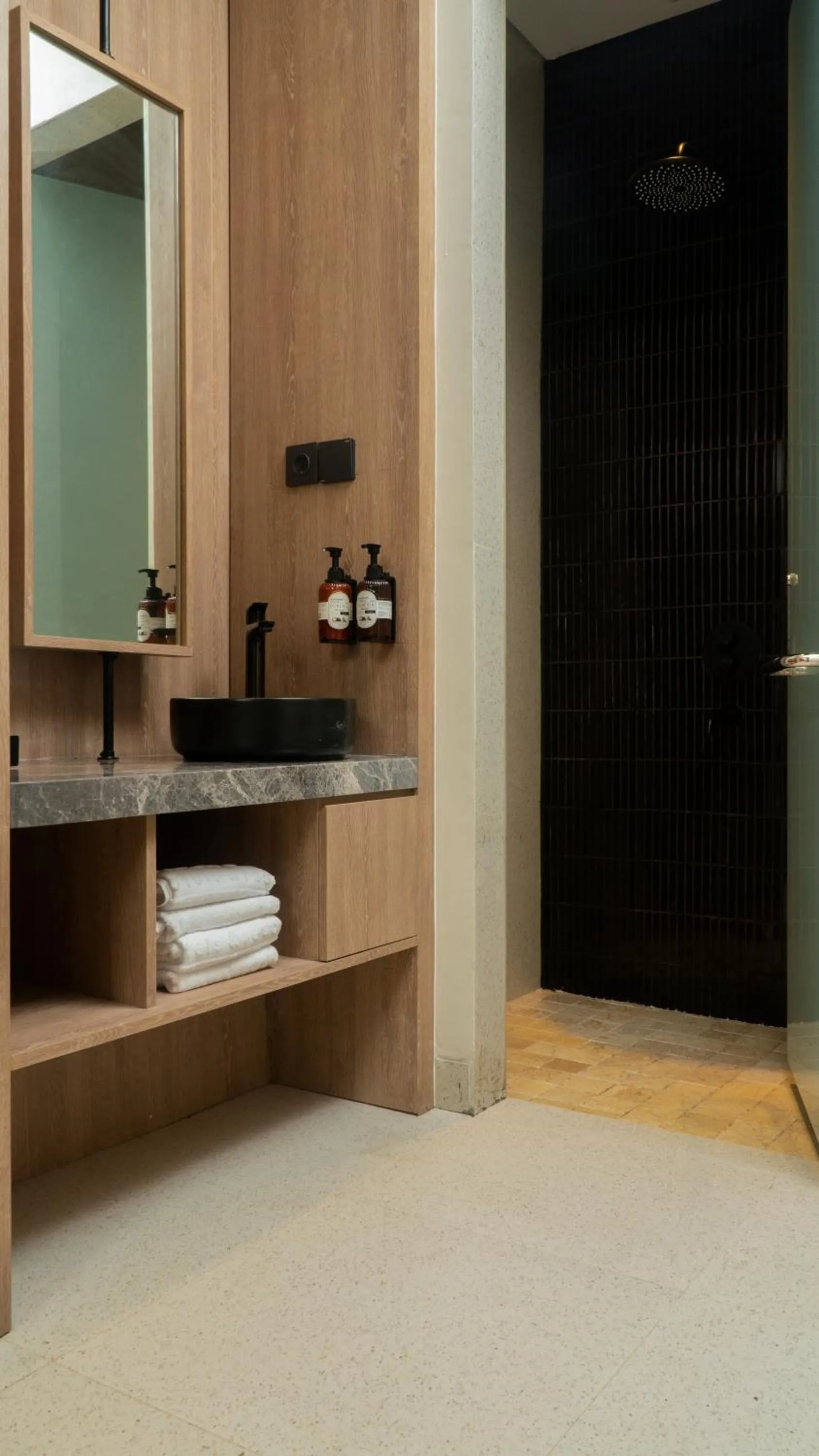 Bathroom in Jambuluwuk Bromo Resort