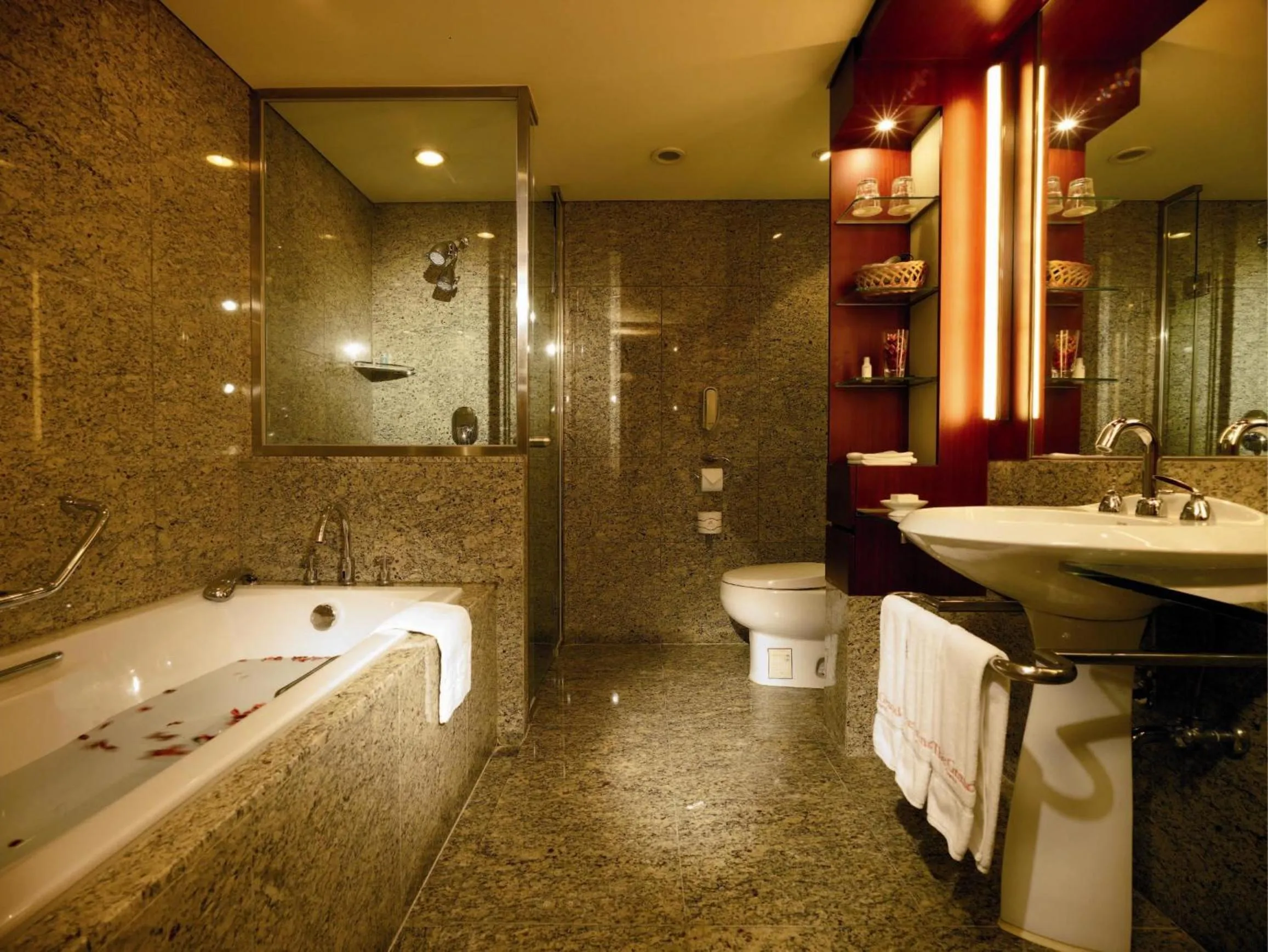 Bathroom in Daegu Grand Hotel