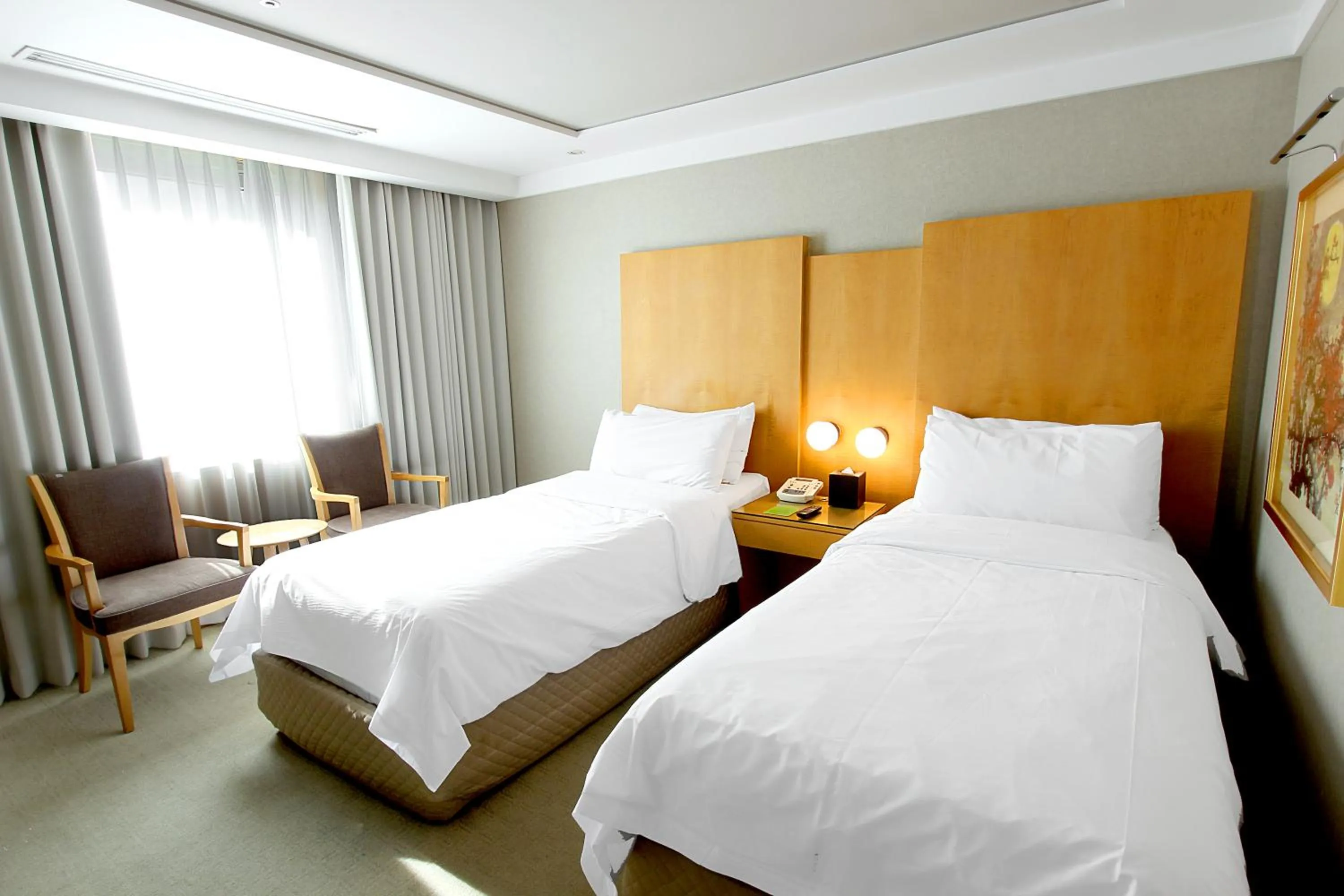 Bed in Daegu Grand Hotel