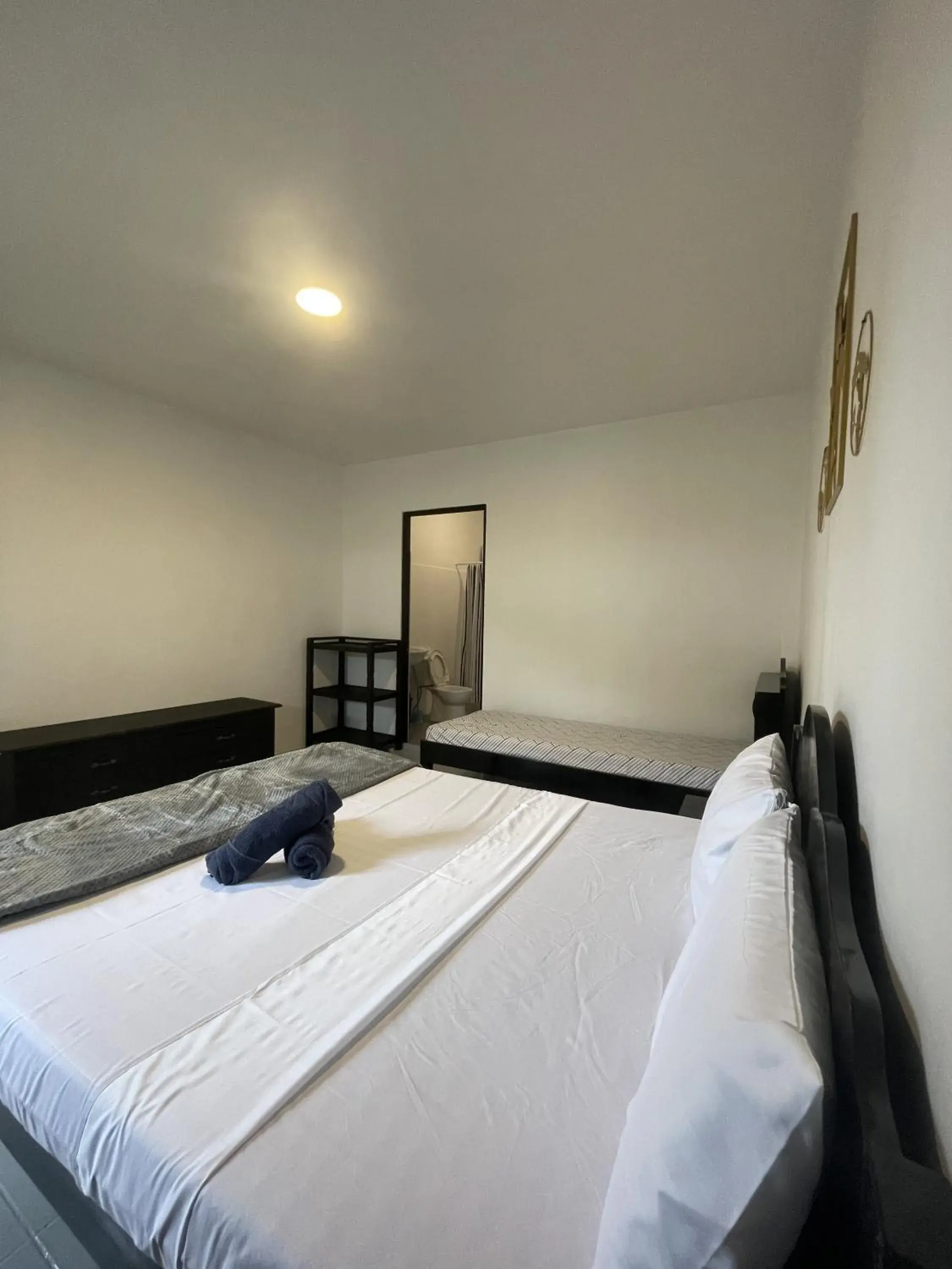 Bed in Hotel Sisters Inn Bed in Hotel Sisters Inn