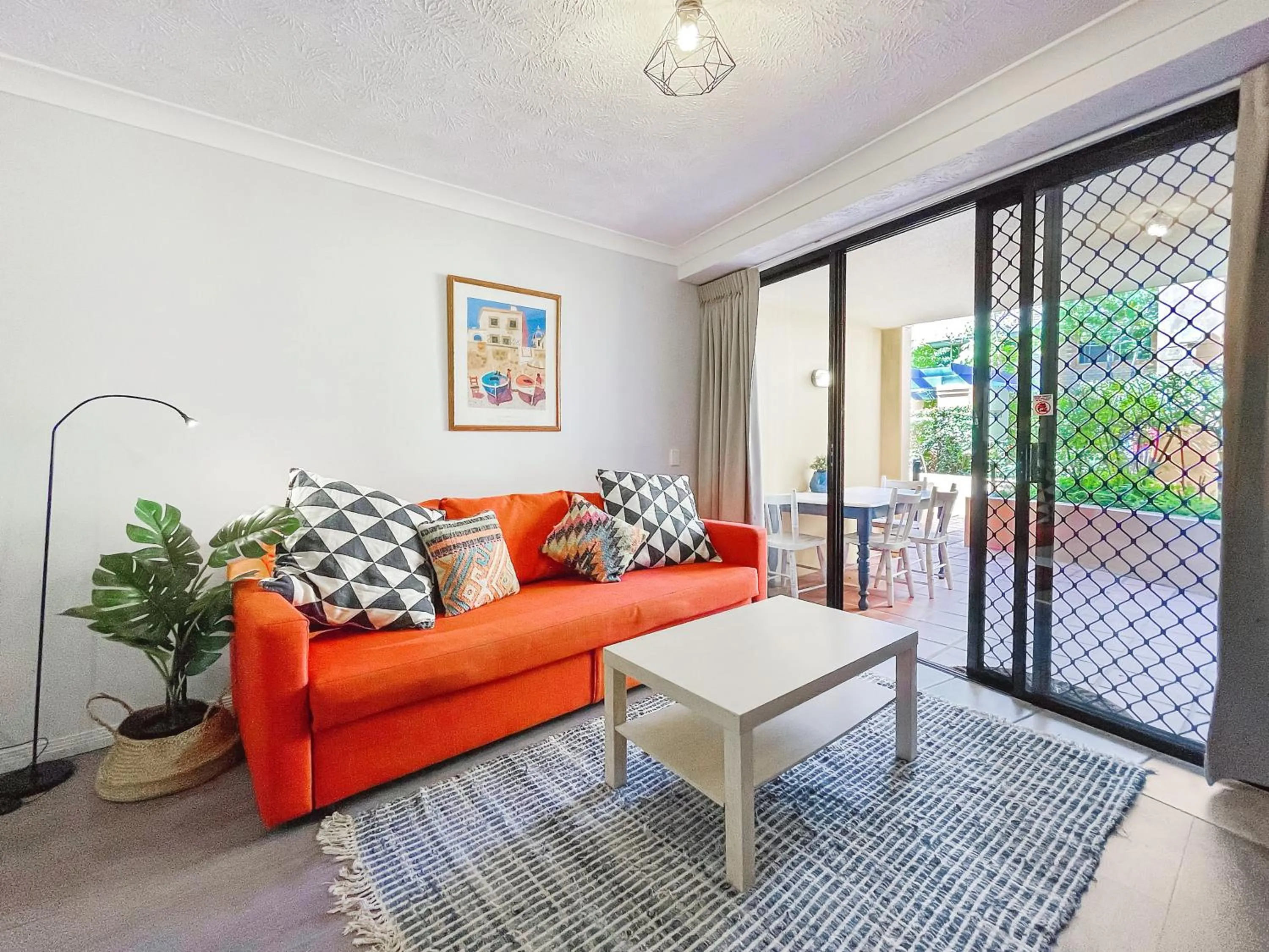 Living room in Mermaid Beach Park View