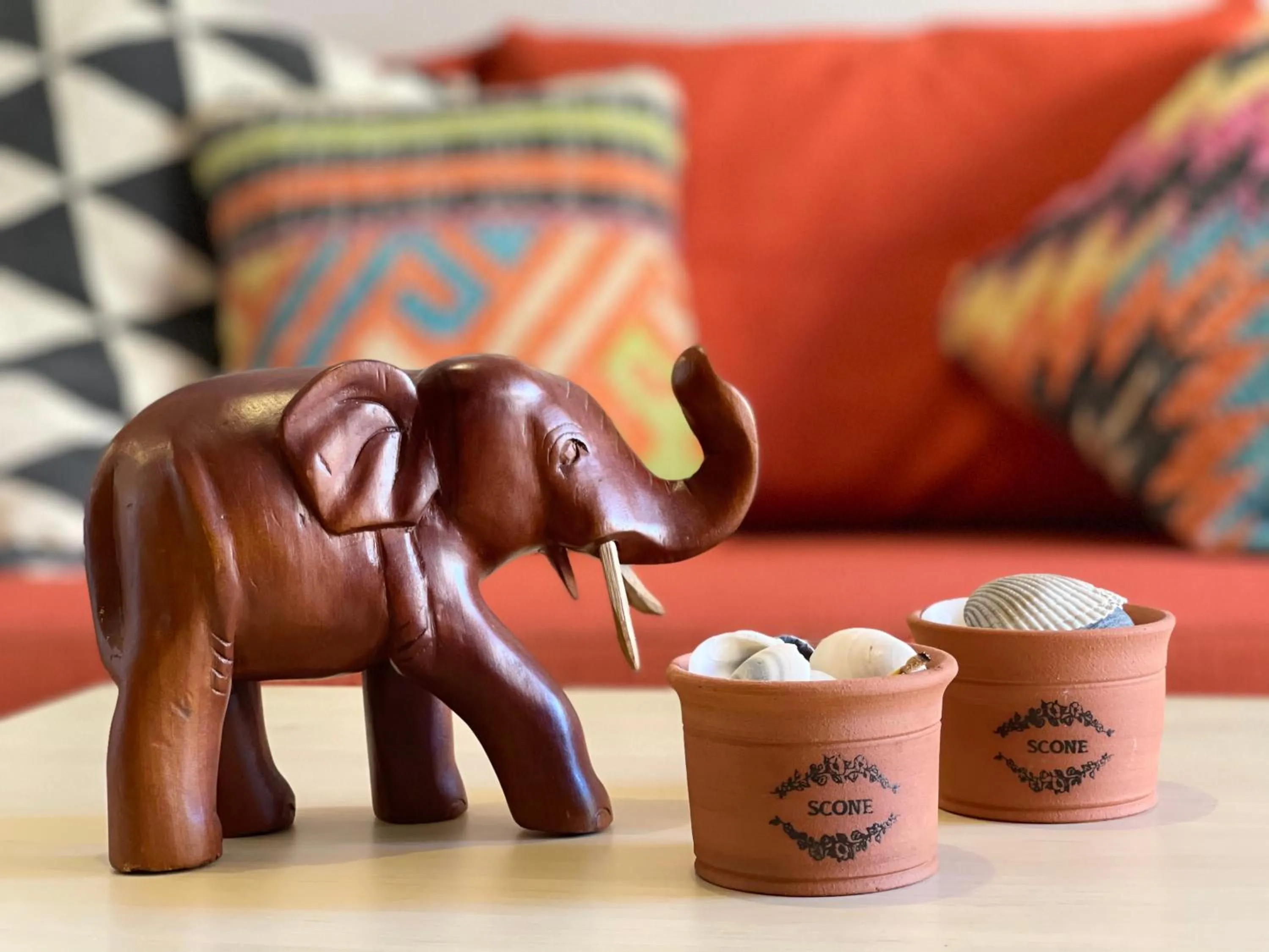 Decorative detail in Mermaid Beach Park View