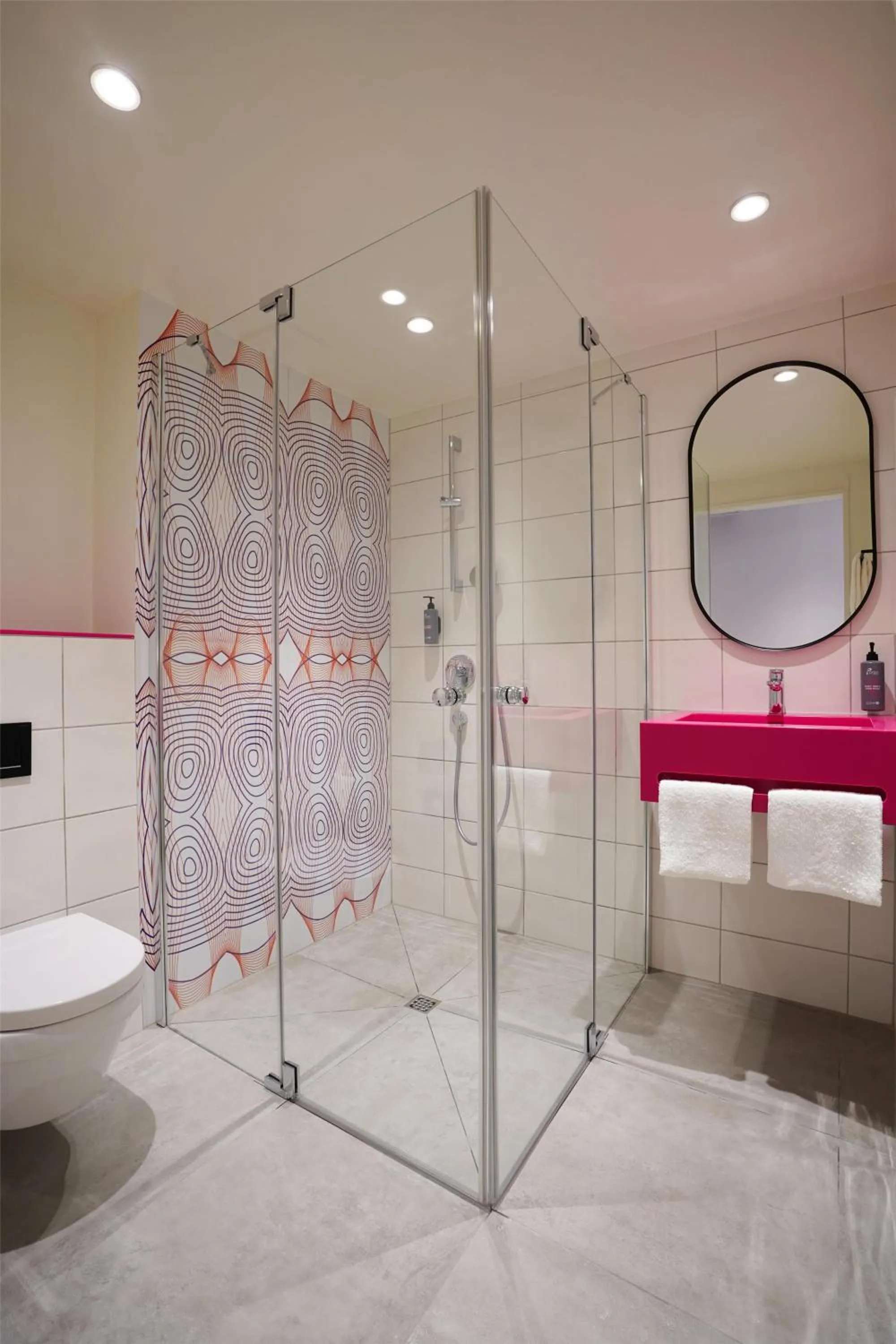 Bathroom in Prize by Radisson, Osnabruck
