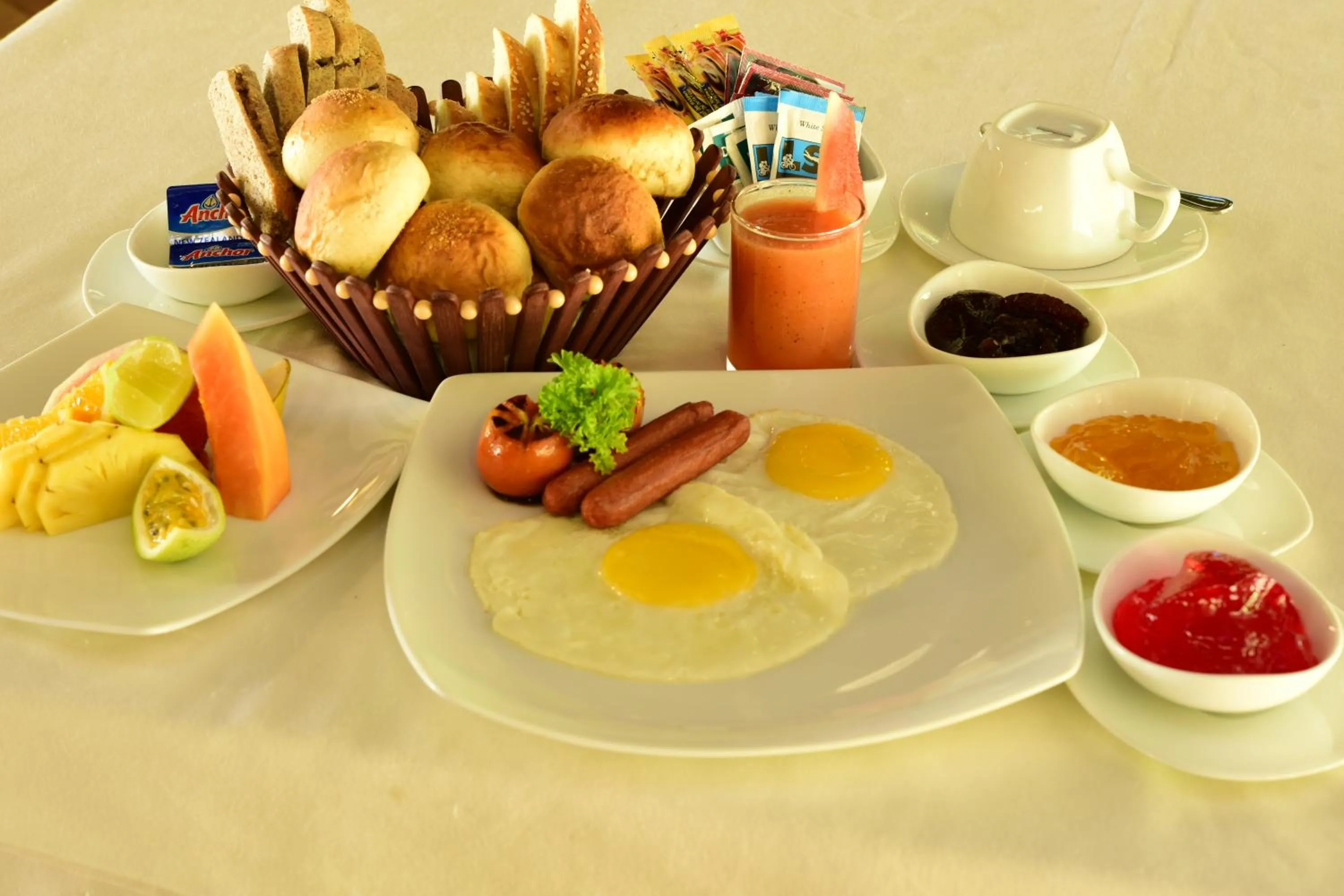 English/Irish breakfast in Passi Villa