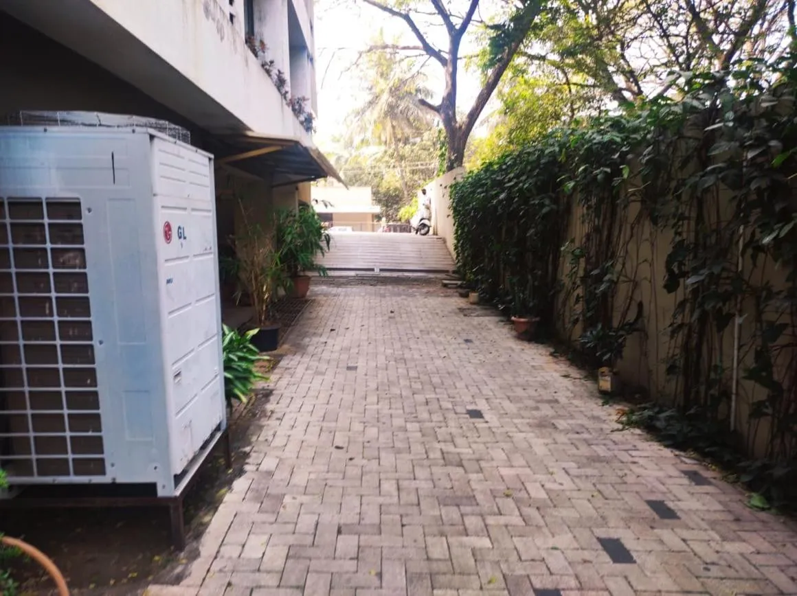 Parking in Krishna Inn - Royal Hotels