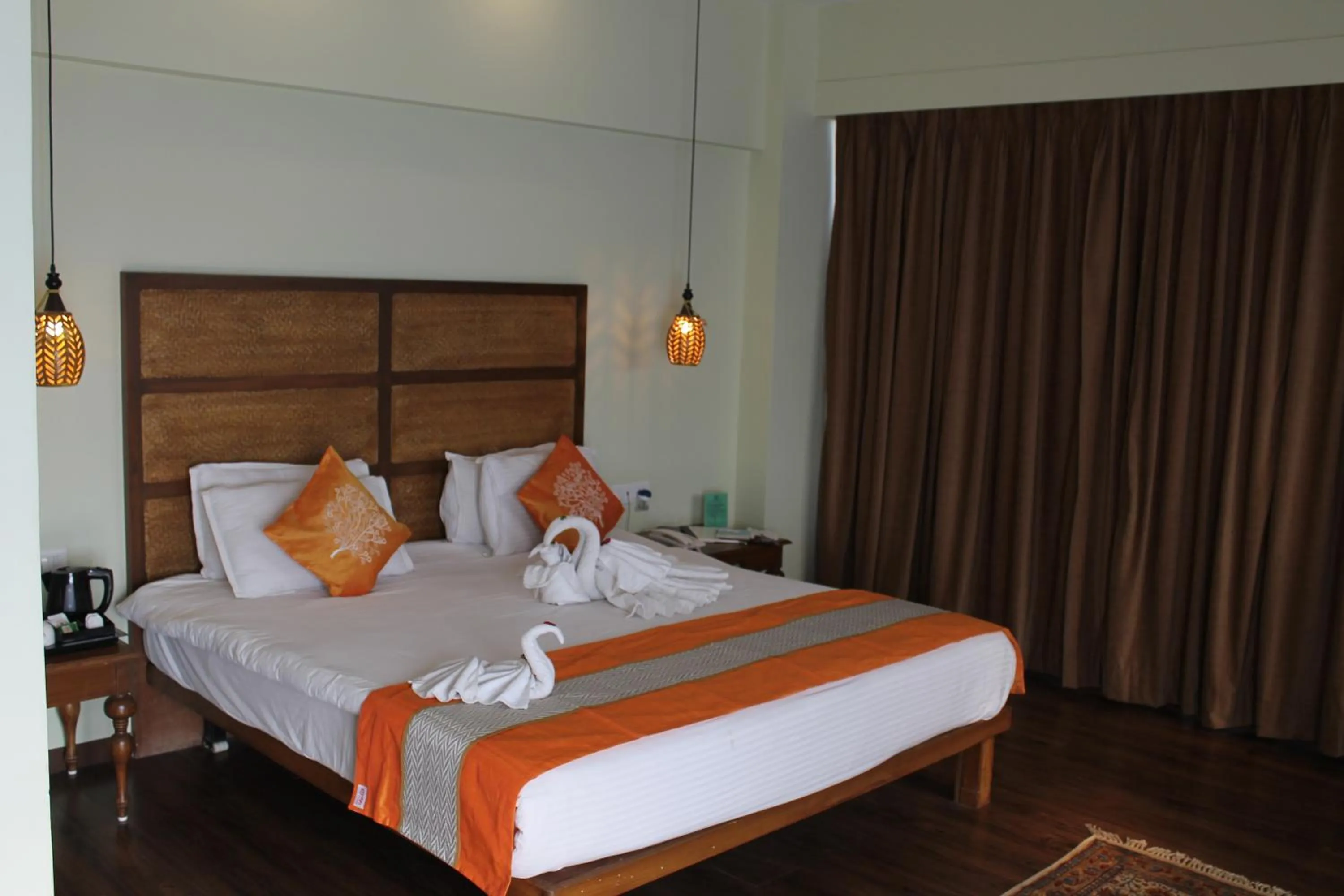 Photo of the whole room, Bed in Krishna Inn - Royal Hotels
