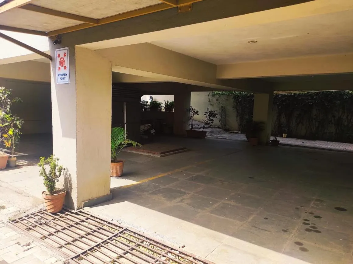 Parking in Krishna Inn - Royal Hotels