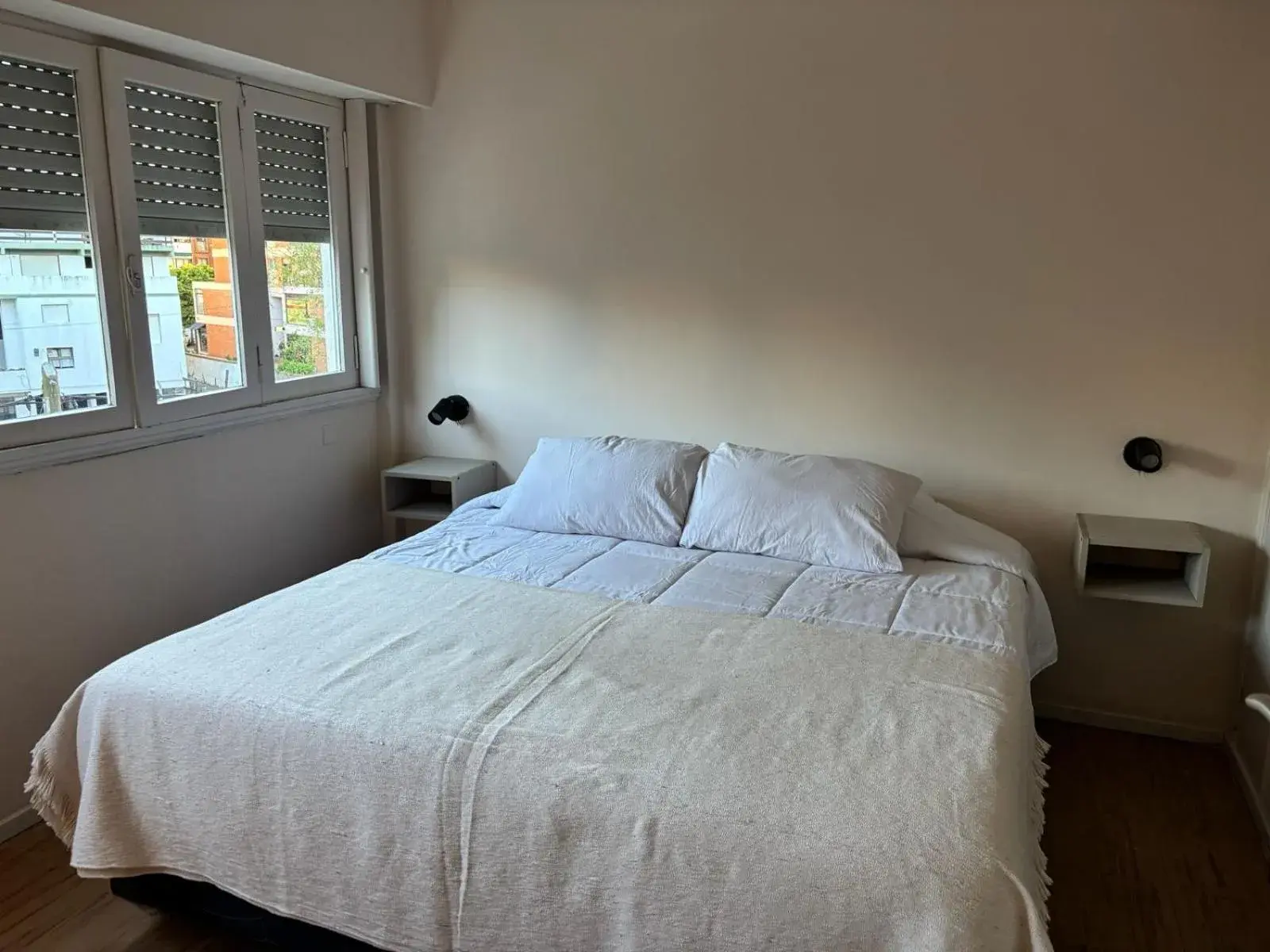 Double Room - single occupancy in black suites Pinamar Double Room - single occupancy in black suites Pinamar