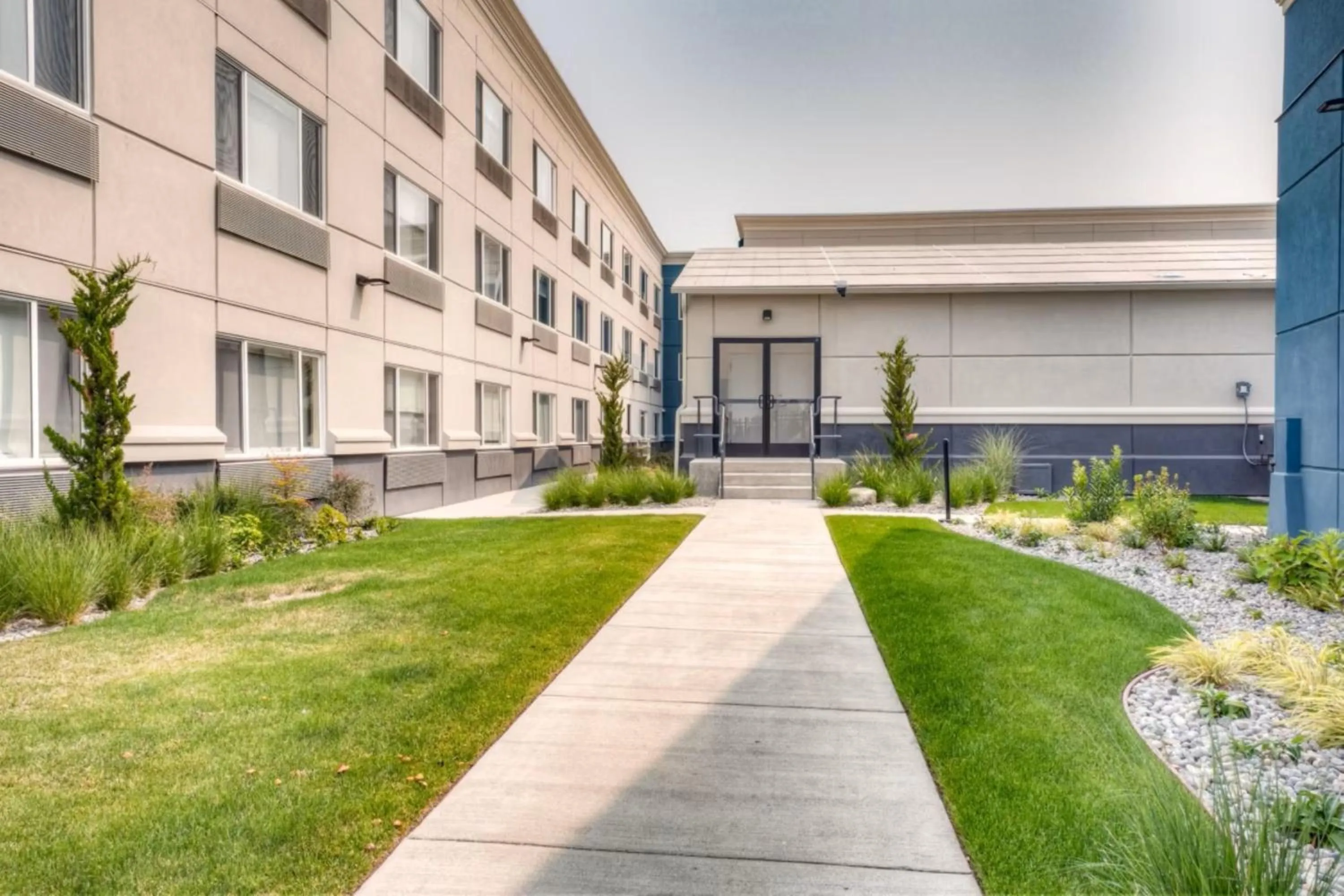 Property building in Candlewood Suites Tacoma Mall by IHG