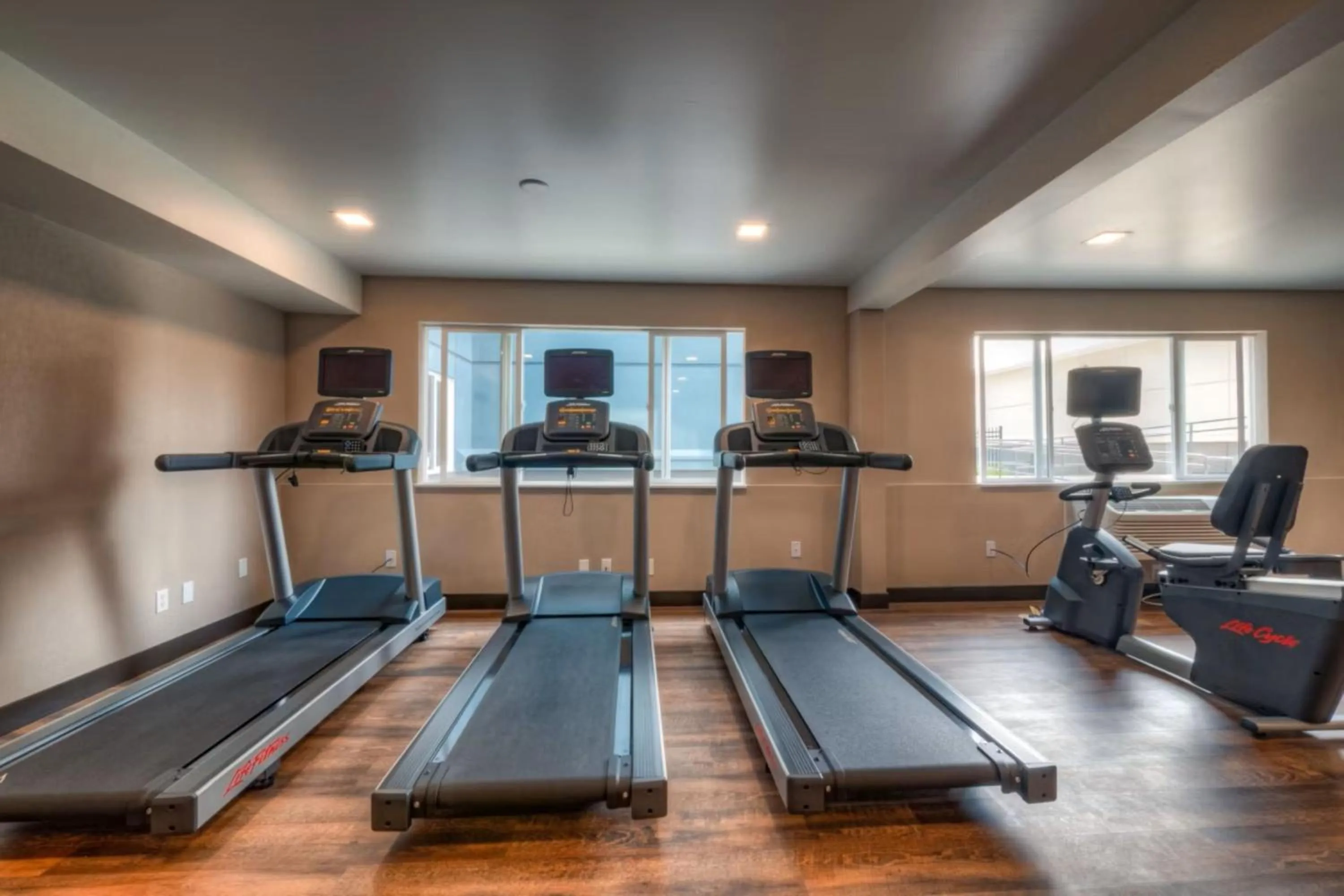 Fitness centre/facilities in Candlewood Suites Tacoma Mall by IHG