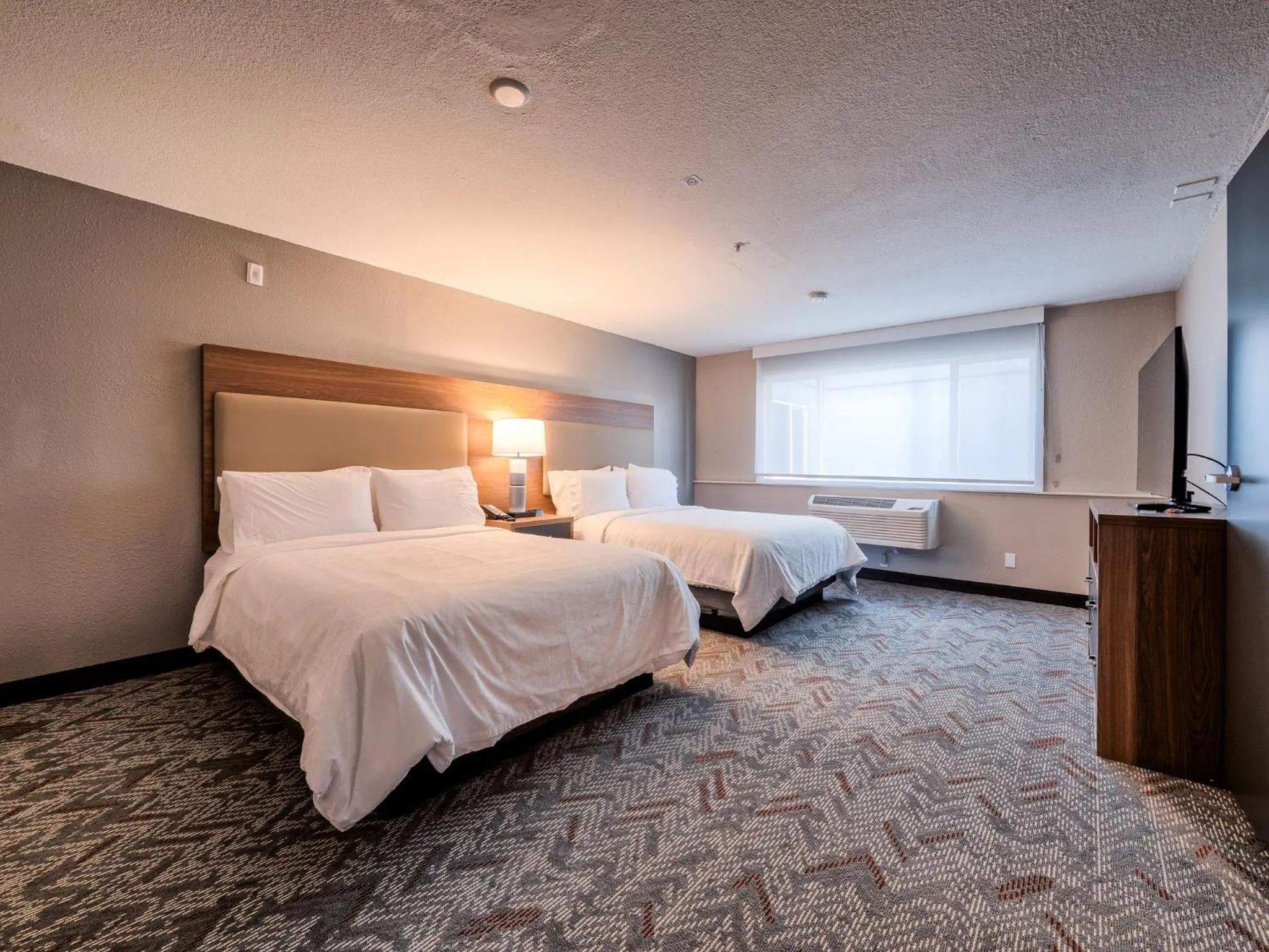 Photo of the whole room, Bed in Candlewood Suites Tacoma Mall by IHG