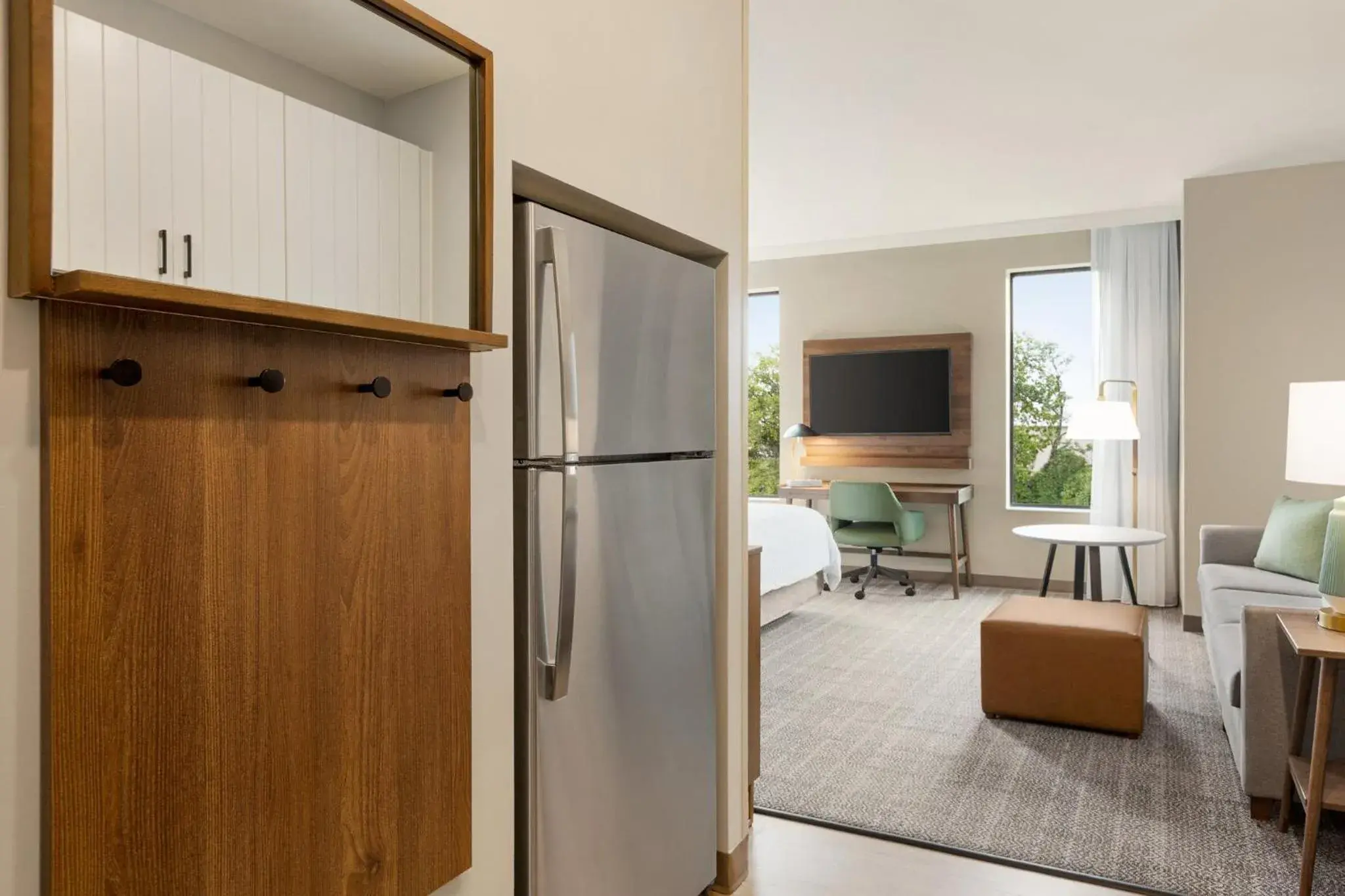 Studio Queen Suite with Two Queen Beds in Staybridge Suites Aurora East by IHG Studio Queen Suite with Two Queen Beds in Staybridge Suites Aurora East by IHG