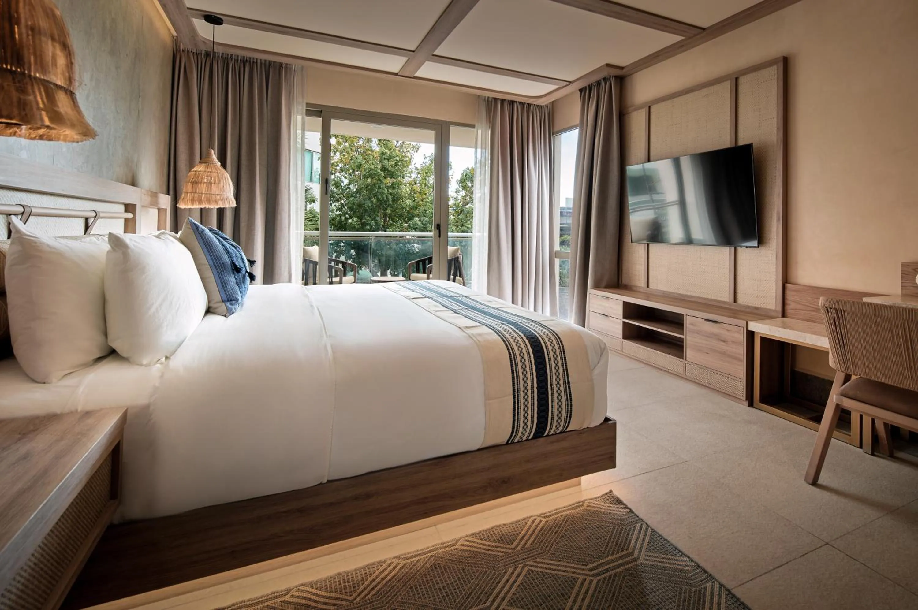 Bedroom, Bed in Hotel Indigo Playa del Carmen by IHG