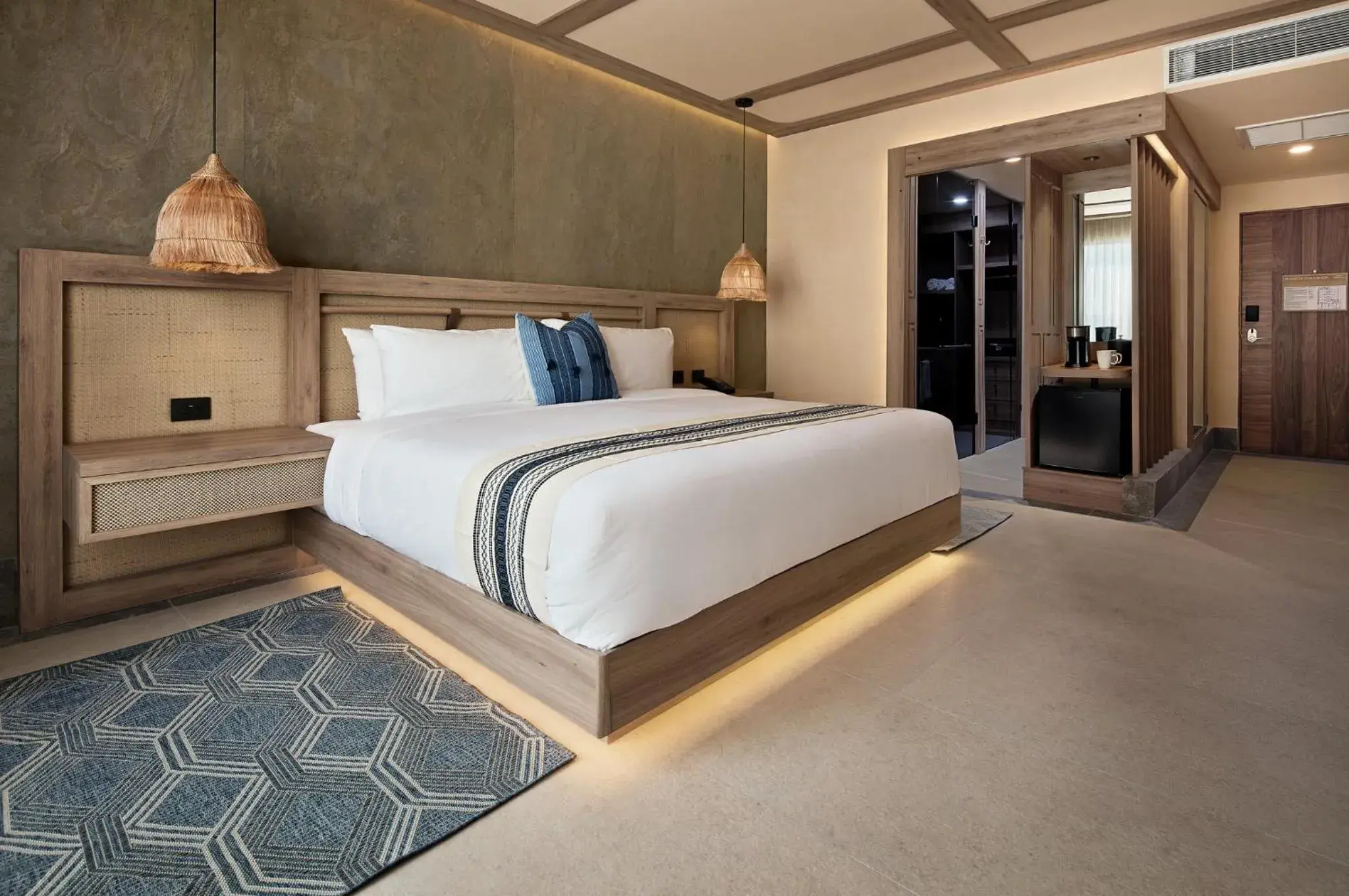 Photo of the whole room, Bed in Hotel Indigo Playa del Carmen by IHG Photo of the whole room, Bed in Hotel Indigo Playa del Carmen by IHG