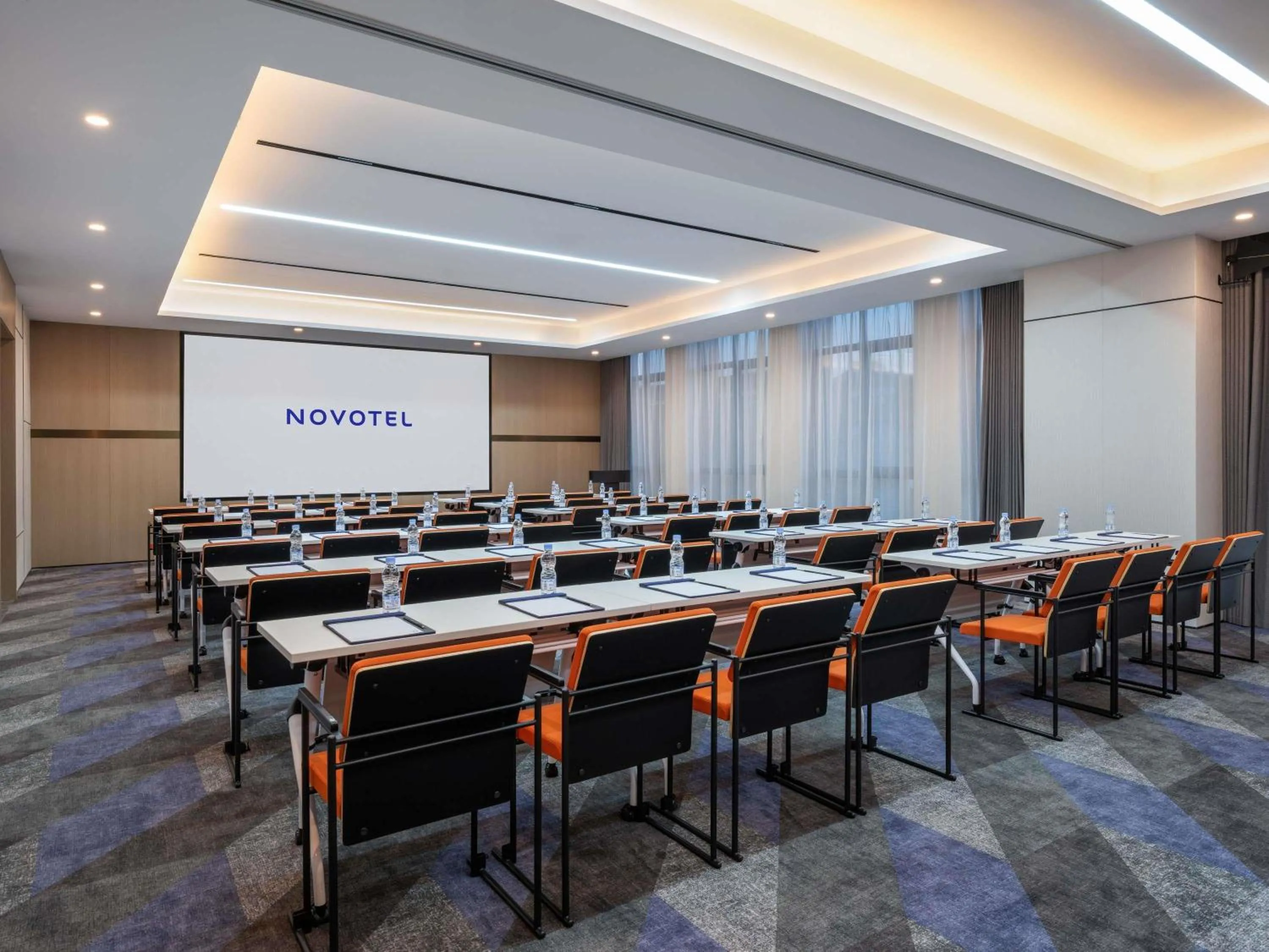 Meeting/conference room in Novotel Hangzhou Xintiandi
