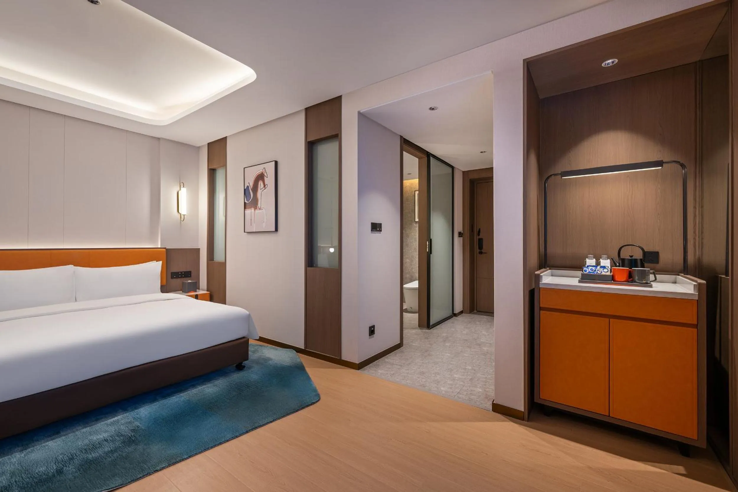 Photo of the whole room, Bed in Novotel Hangzhou Xintiandi