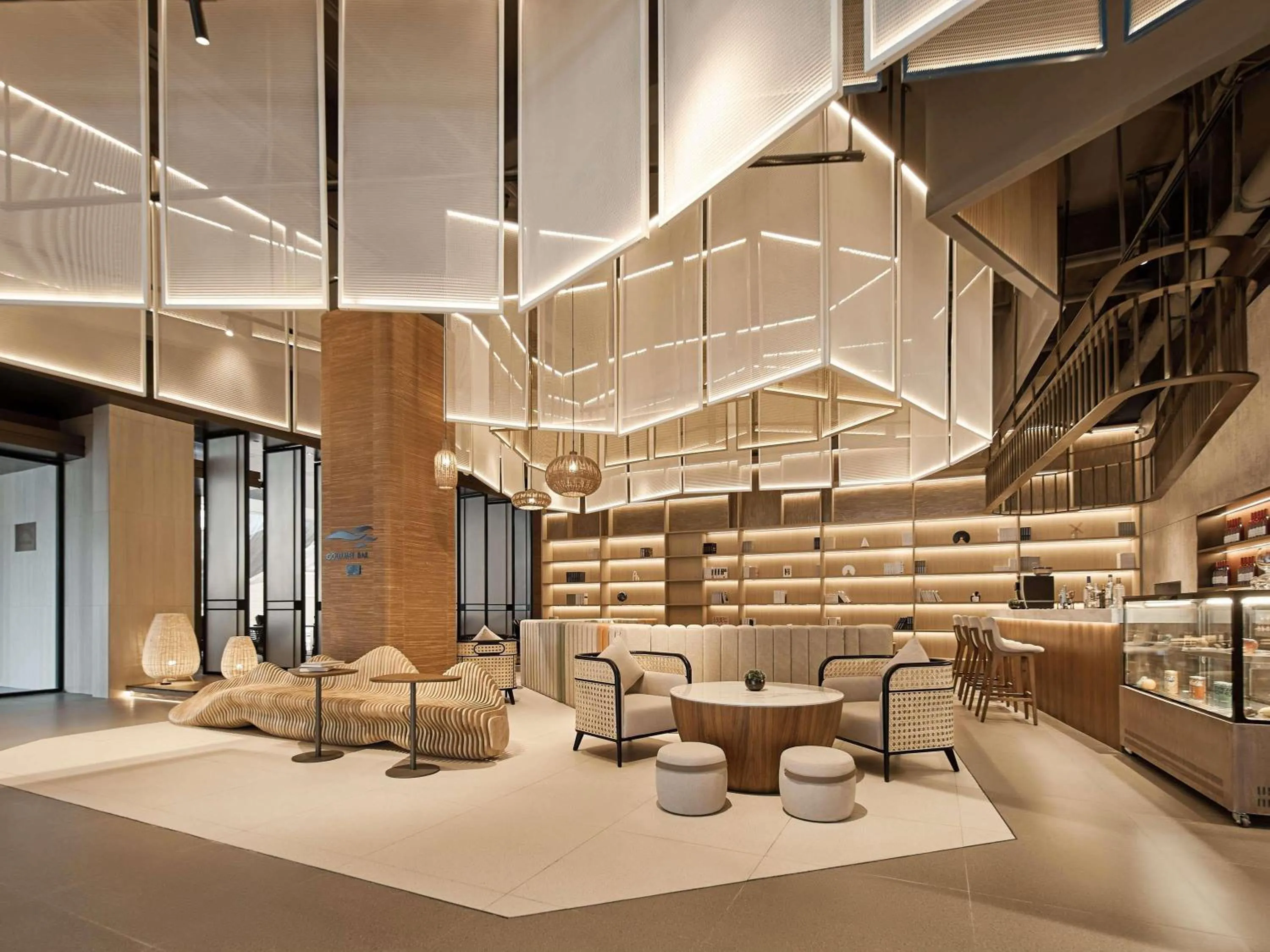 Lounge or bar in Novotel Yinchuan Lanxigu