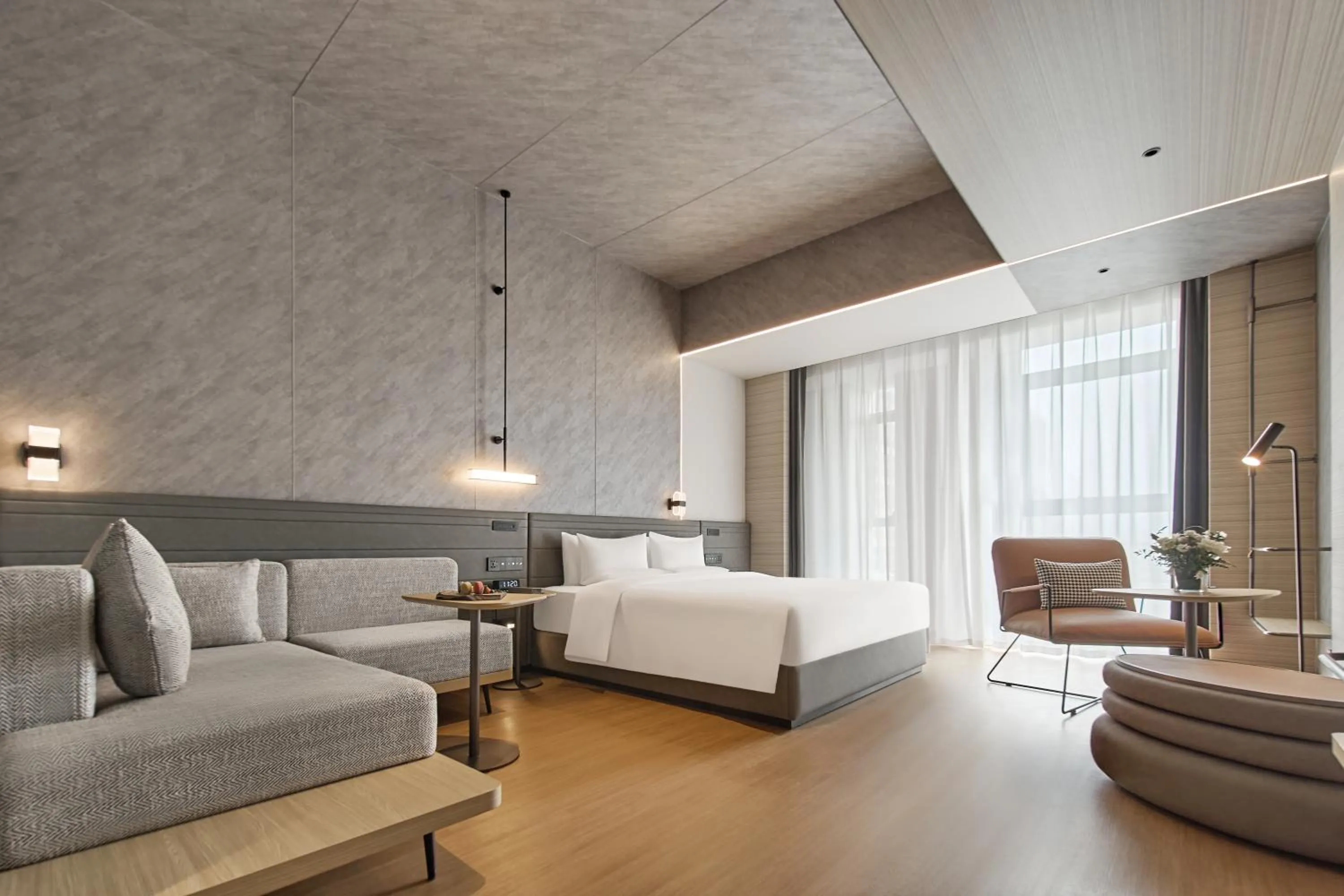 Photo of the whole room, Bed in Novotel Yinchuan Lanxigu