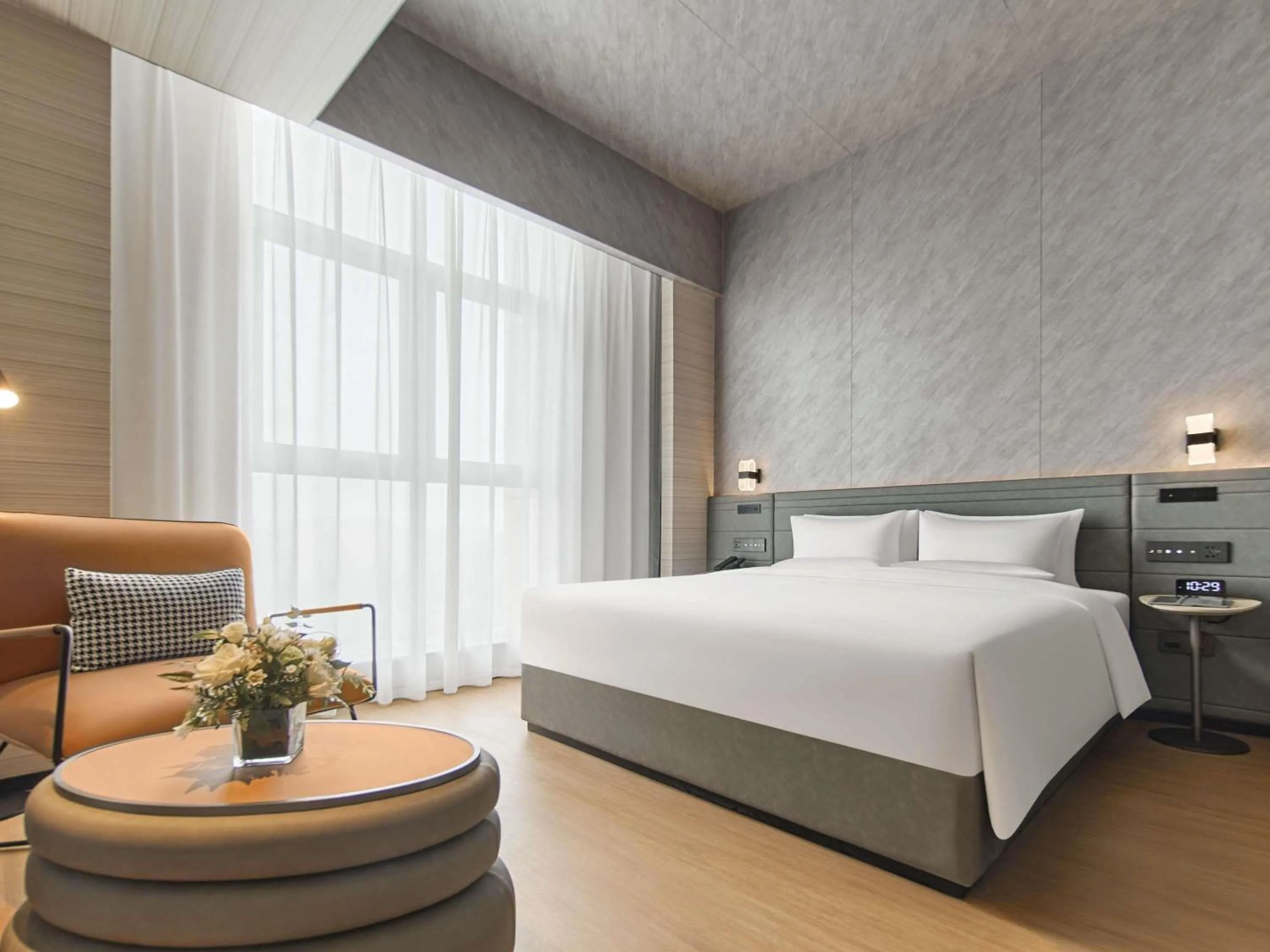 Bedroom, Bed in Novotel Yinchuan Lanxigu