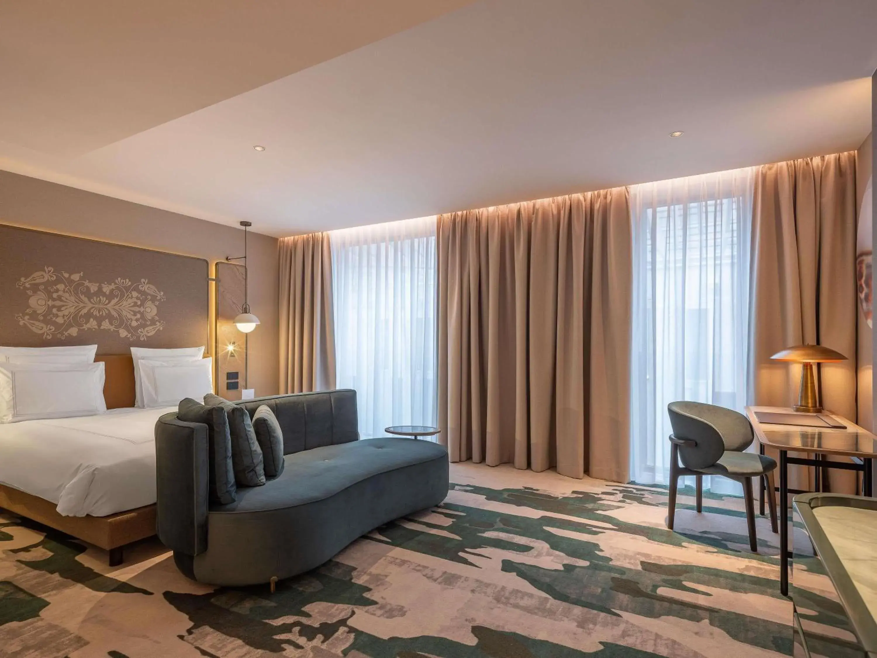 Swiss Deluxe Room Atrium view - single occupancy in Swissôtel Marianske Lazne Swiss Deluxe Room Atrium view - single occupancy in Swissôtel Marianske Lazne