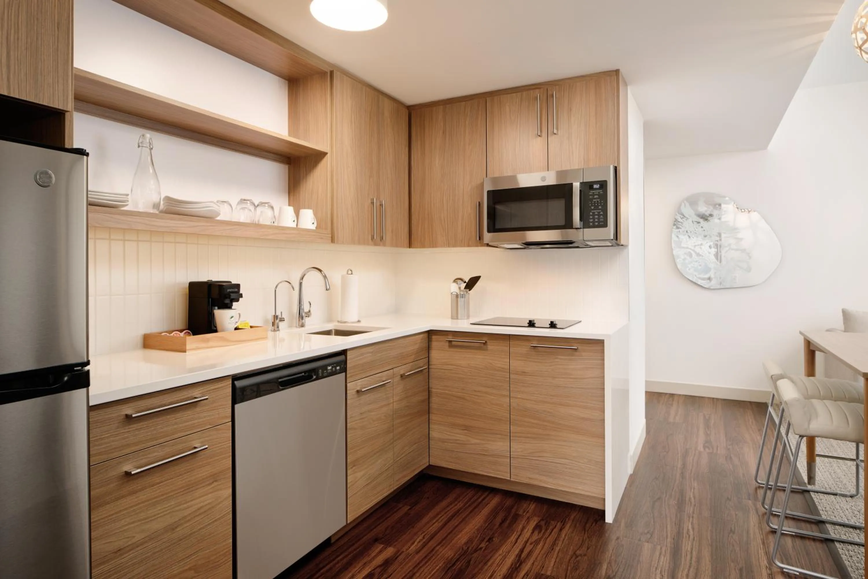 Element Pooler Savannah Airport