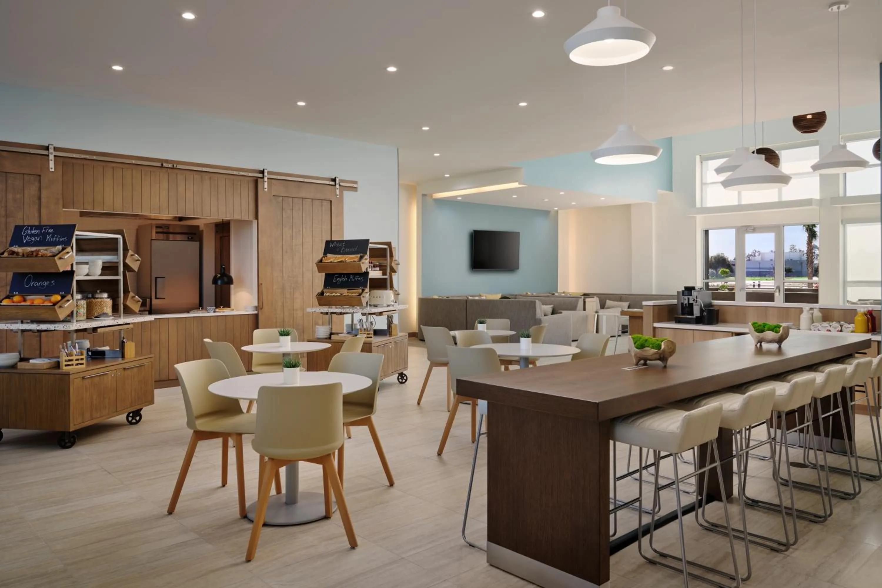 Restaurant/places to eat in Element Pooler Savannah Airport