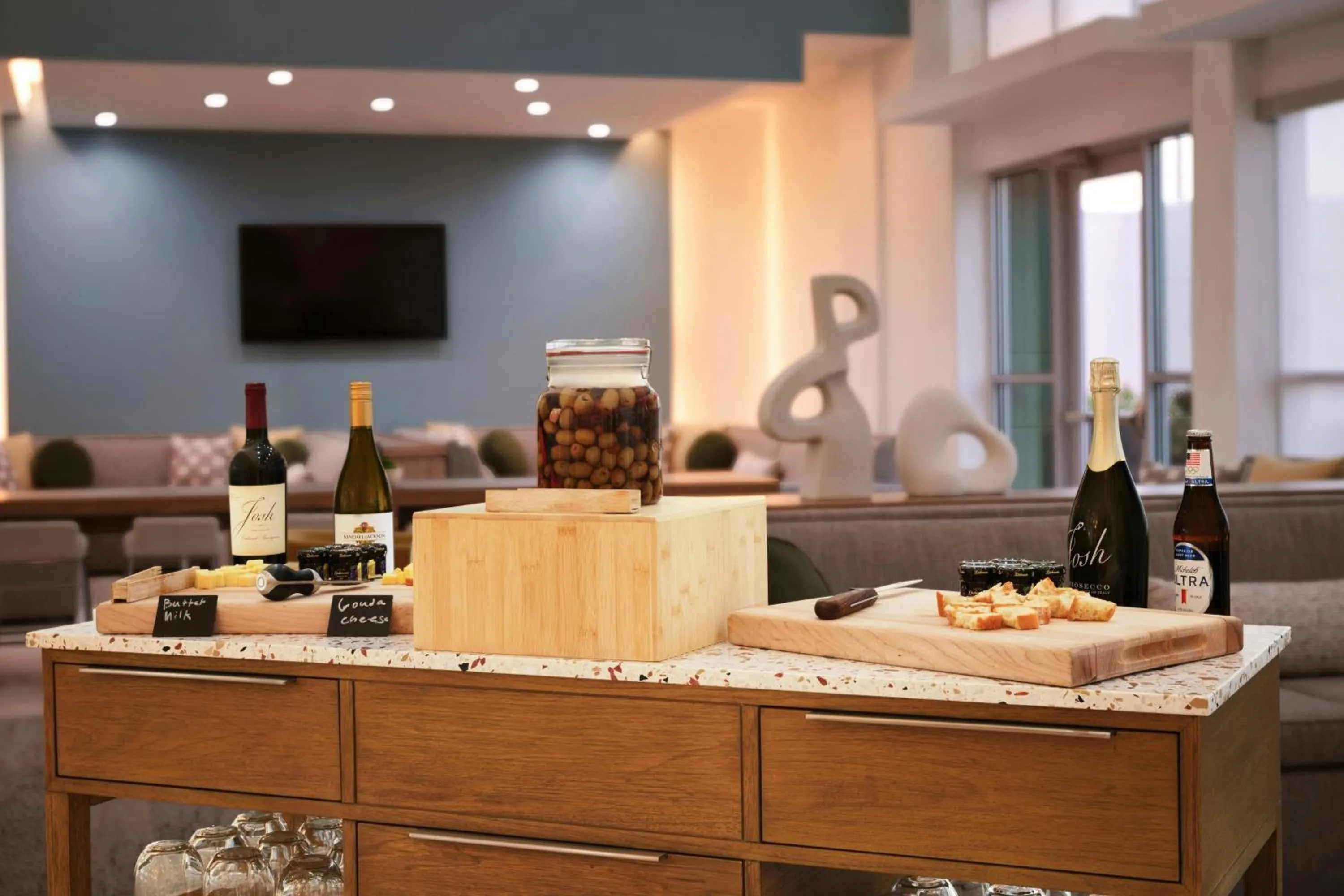 Lobby or reception in Element Pooler Savannah Airport