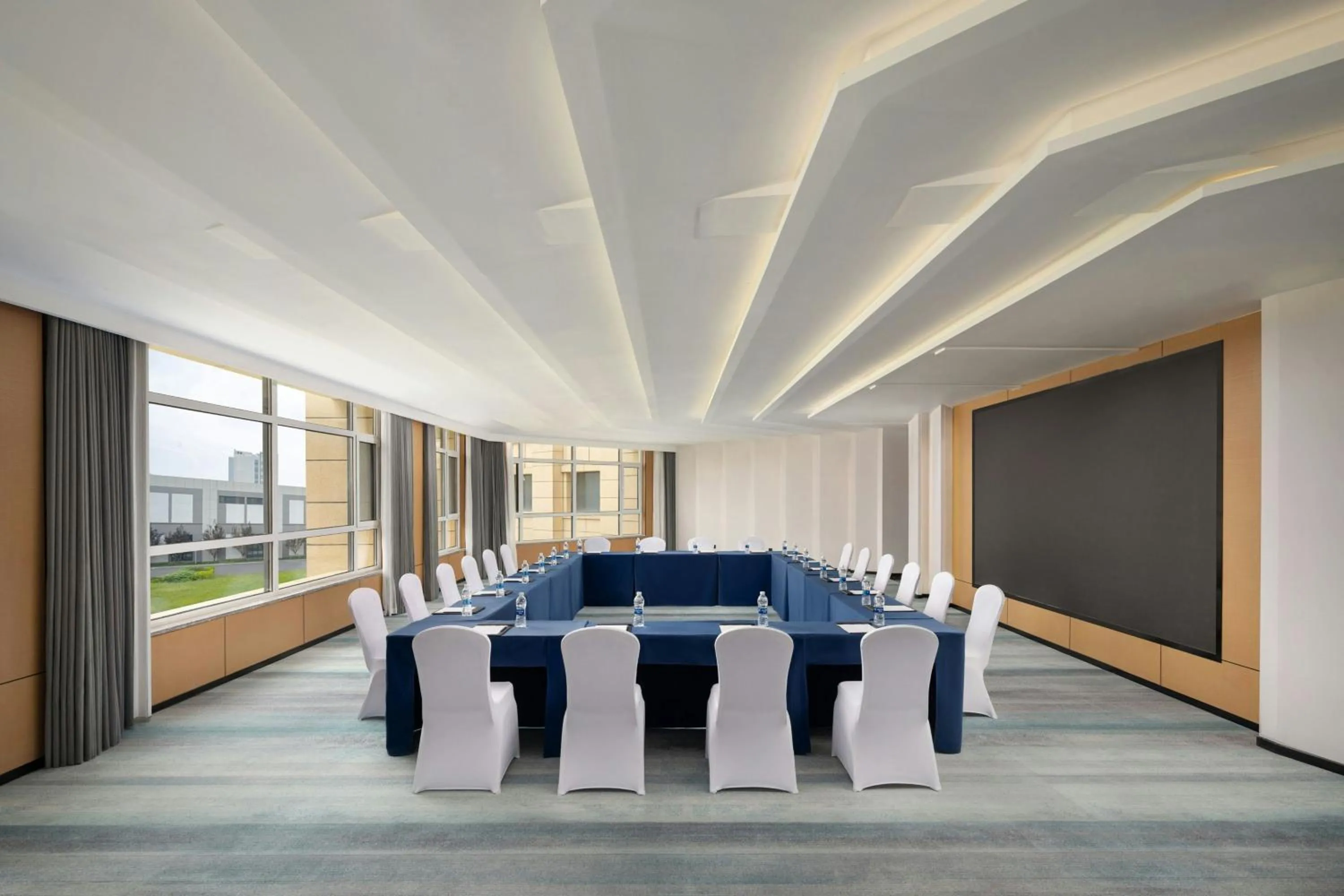 Meeting/conference room in Fairfield by Marriott Qingdao West Coast