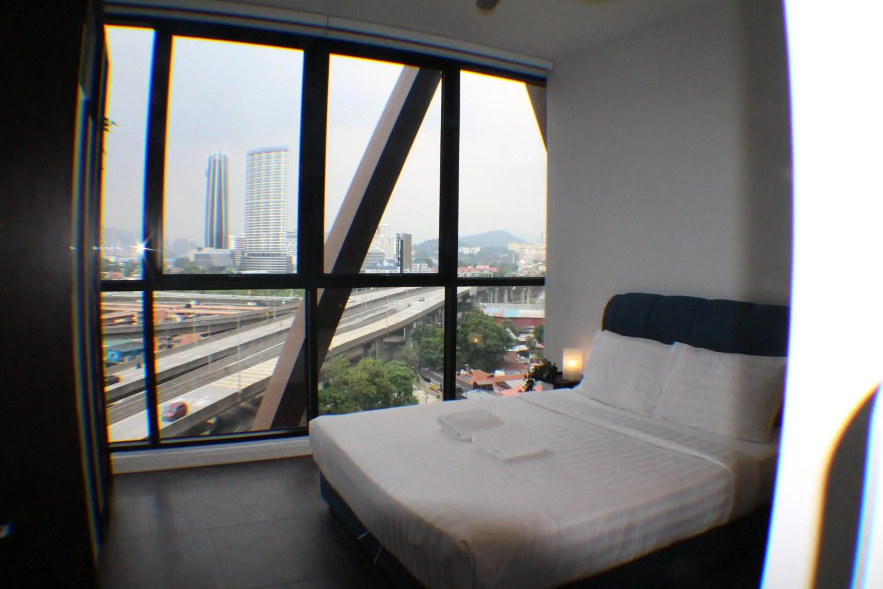View (from property/room), Bed in Scarletz Service Suites KLCC View (from property/room), Bed in Scarletz Service Suites KLCC
