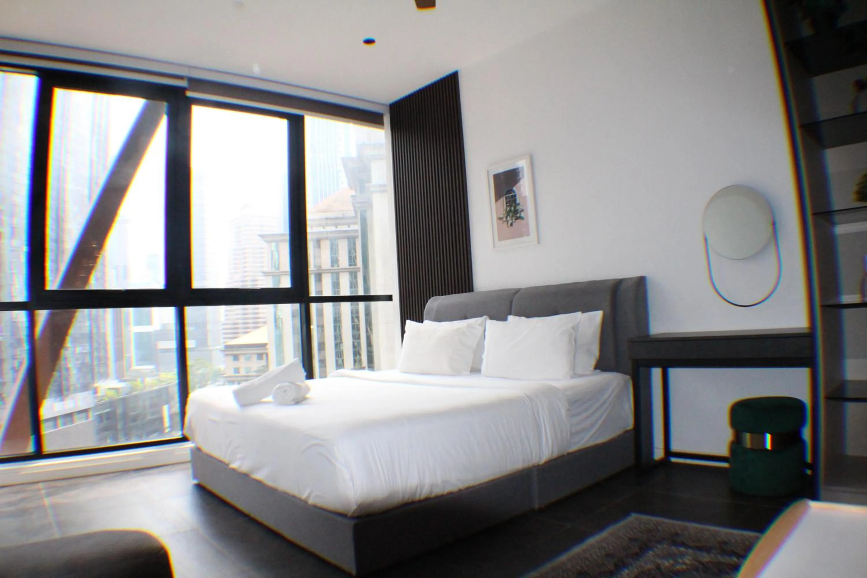 Photo of the whole room, Bed in Scarletz Service Suites KLCC