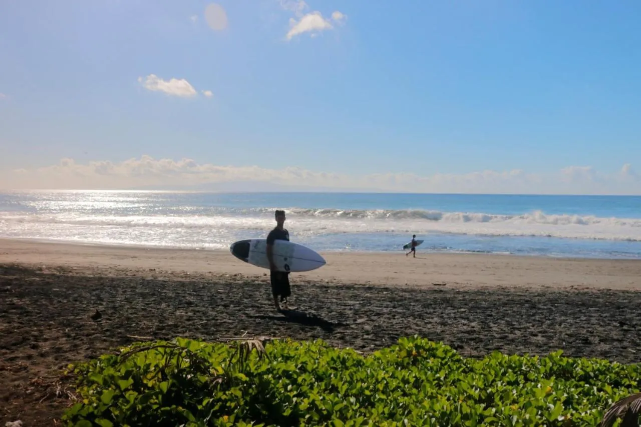 Keramas Surf Camp