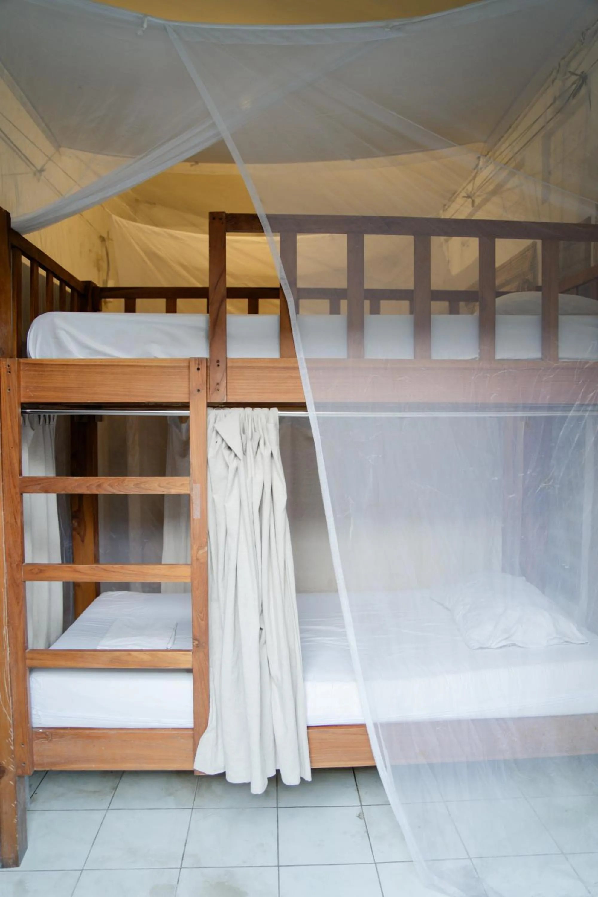 bunk bed, Bed in Da Housetel Kuta