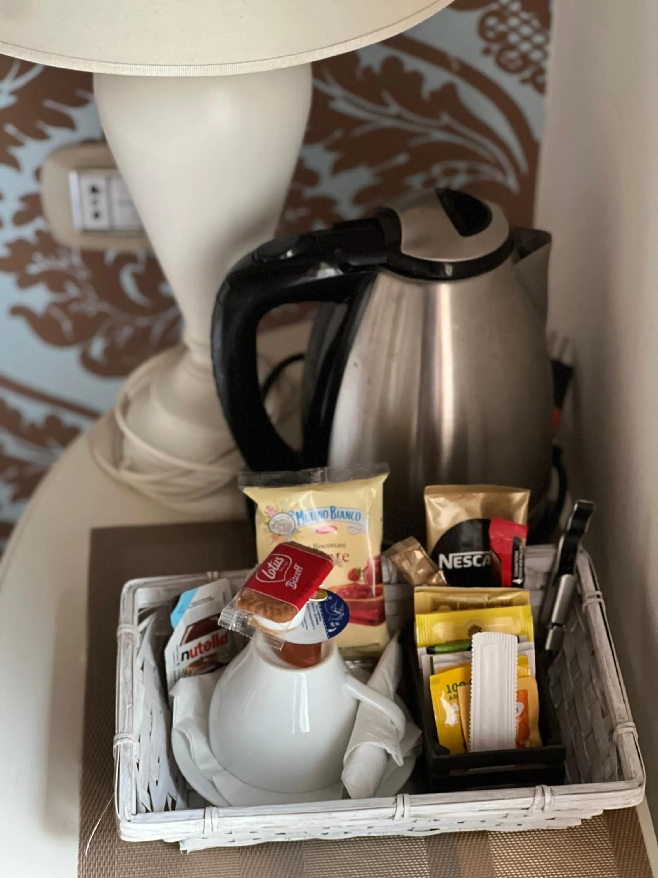 Breakfast in Piazzetta de' Monti Suites