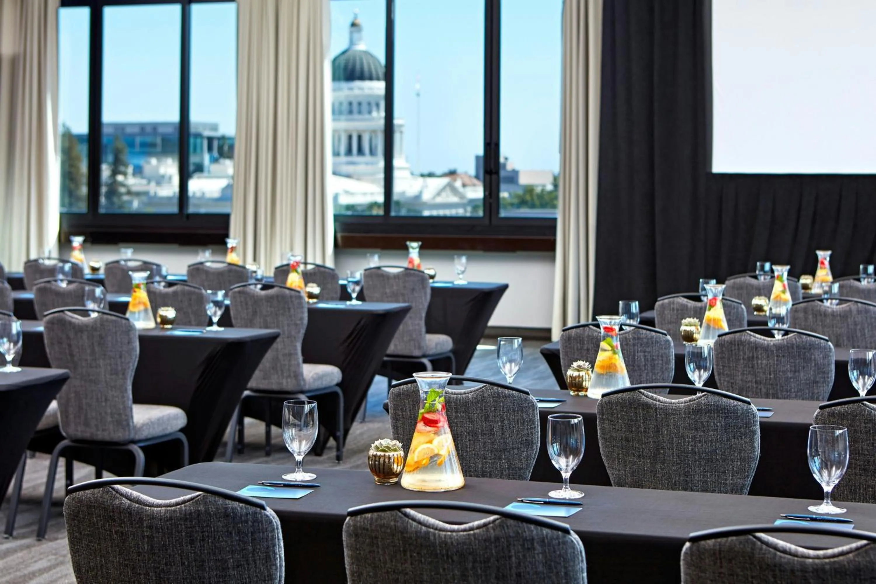Meeting/conference room in The Citizen Hotel, Autograph Collection