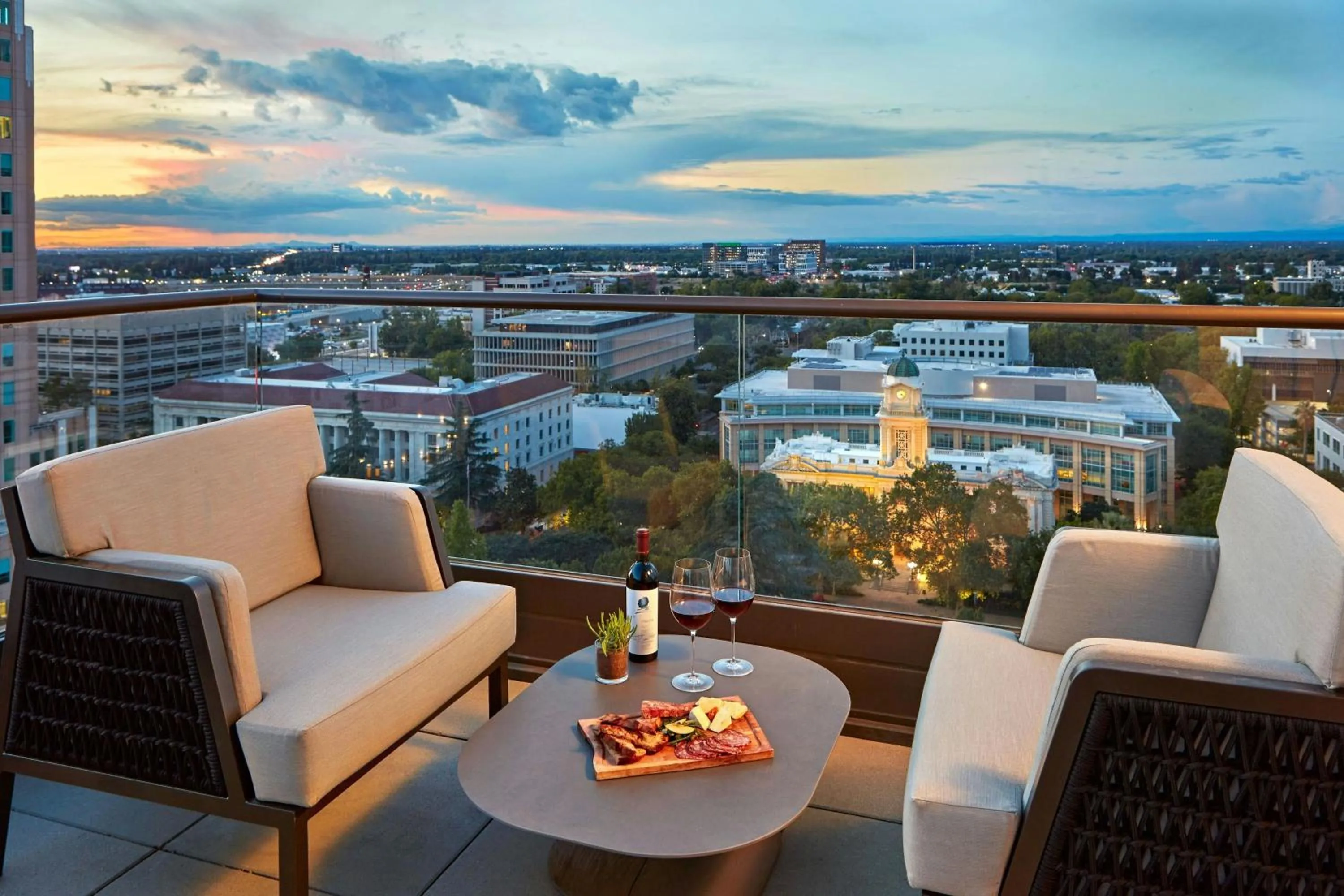 Photo of the whole room in The Citizen Hotel, Autograph Collection