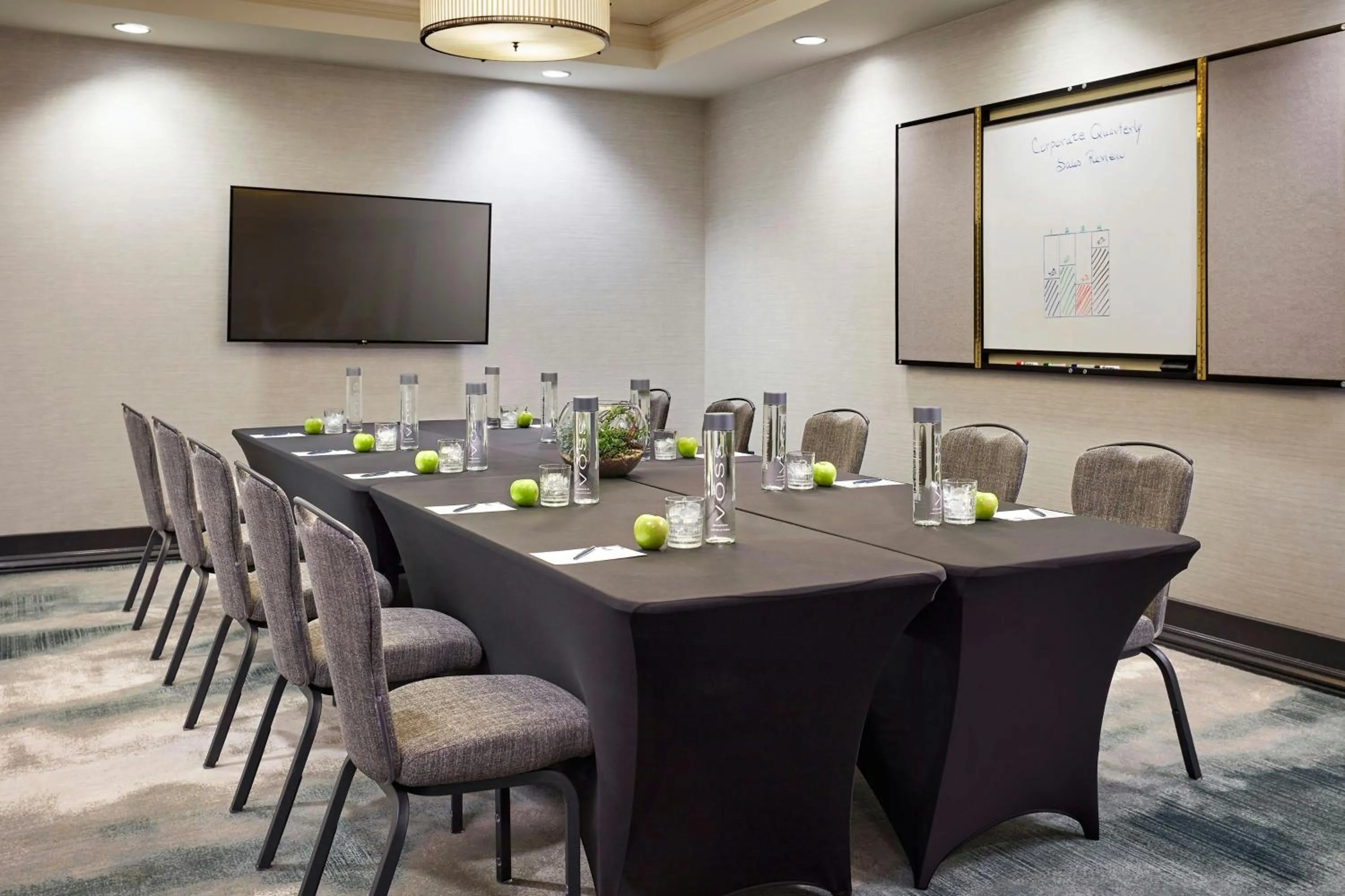 Meeting/conference room in The Citizen Hotel, Autograph Collection