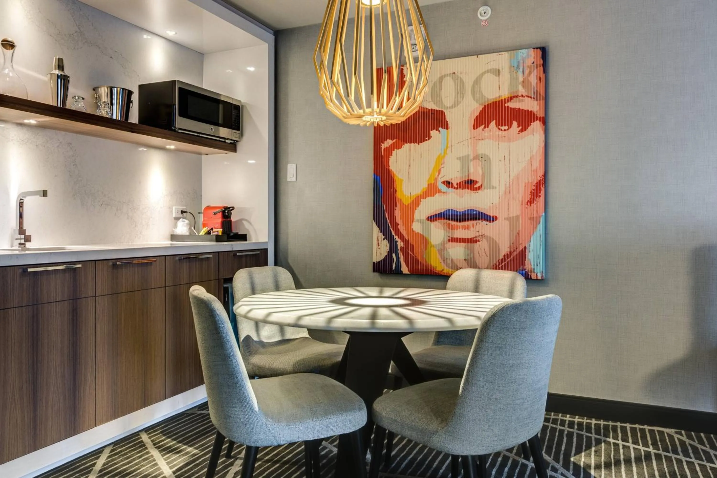 Photo of the whole room in Renaissance Montreal Downtown Hotel