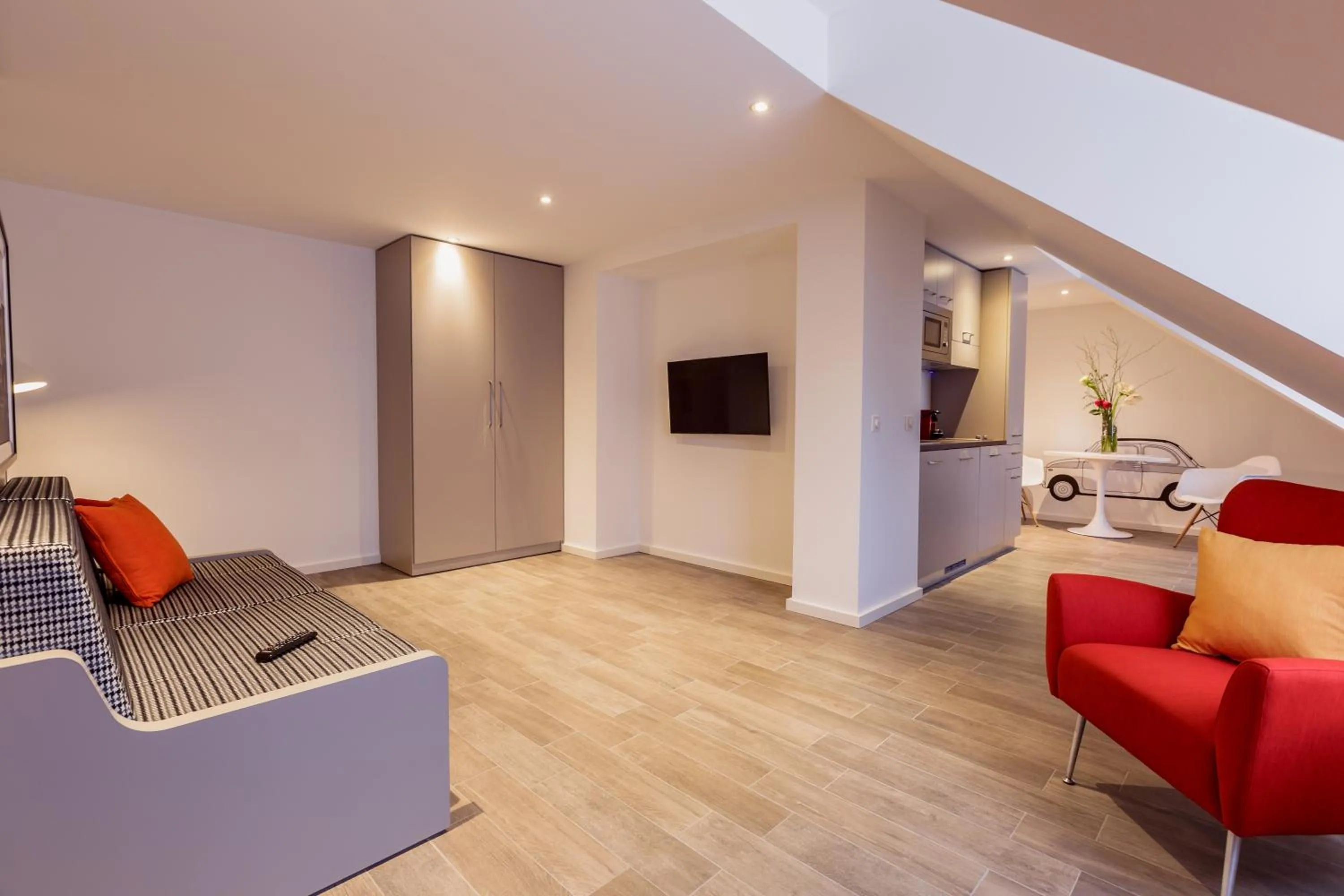 Photo of the whole room in 360 Apartment Hotel Frankfurt