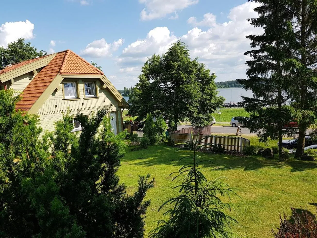 Lake view in North Lakeside Villa Plateliai