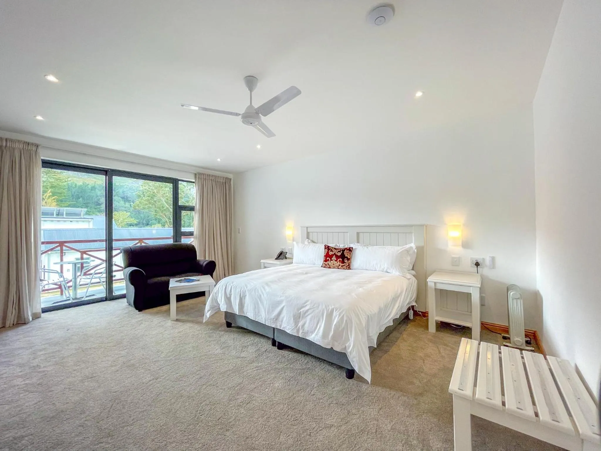 Bed in Houw Hoek Hotel