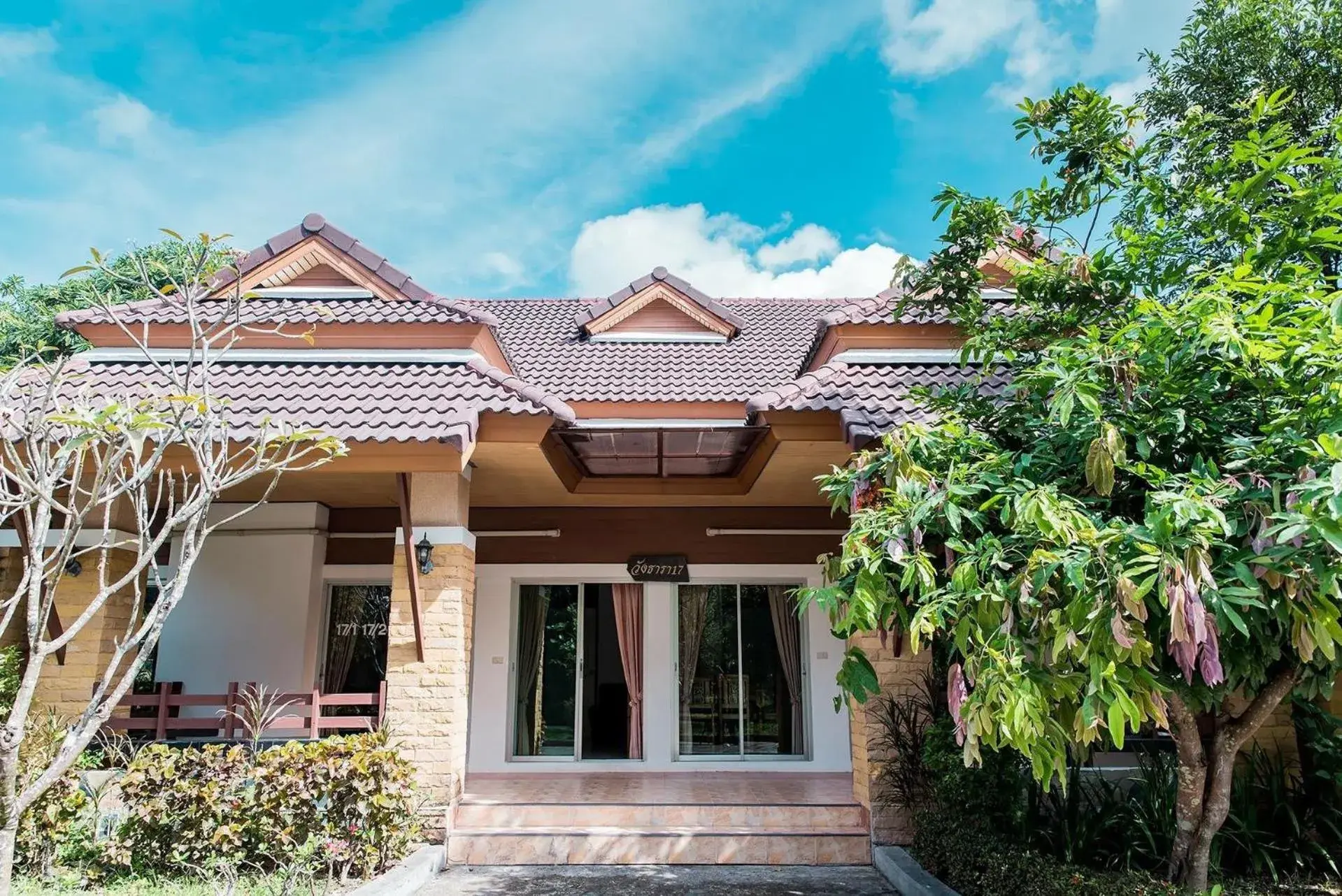 Property building in Wangyao Riverside Resort Property building in Wangyao Riverside Resort