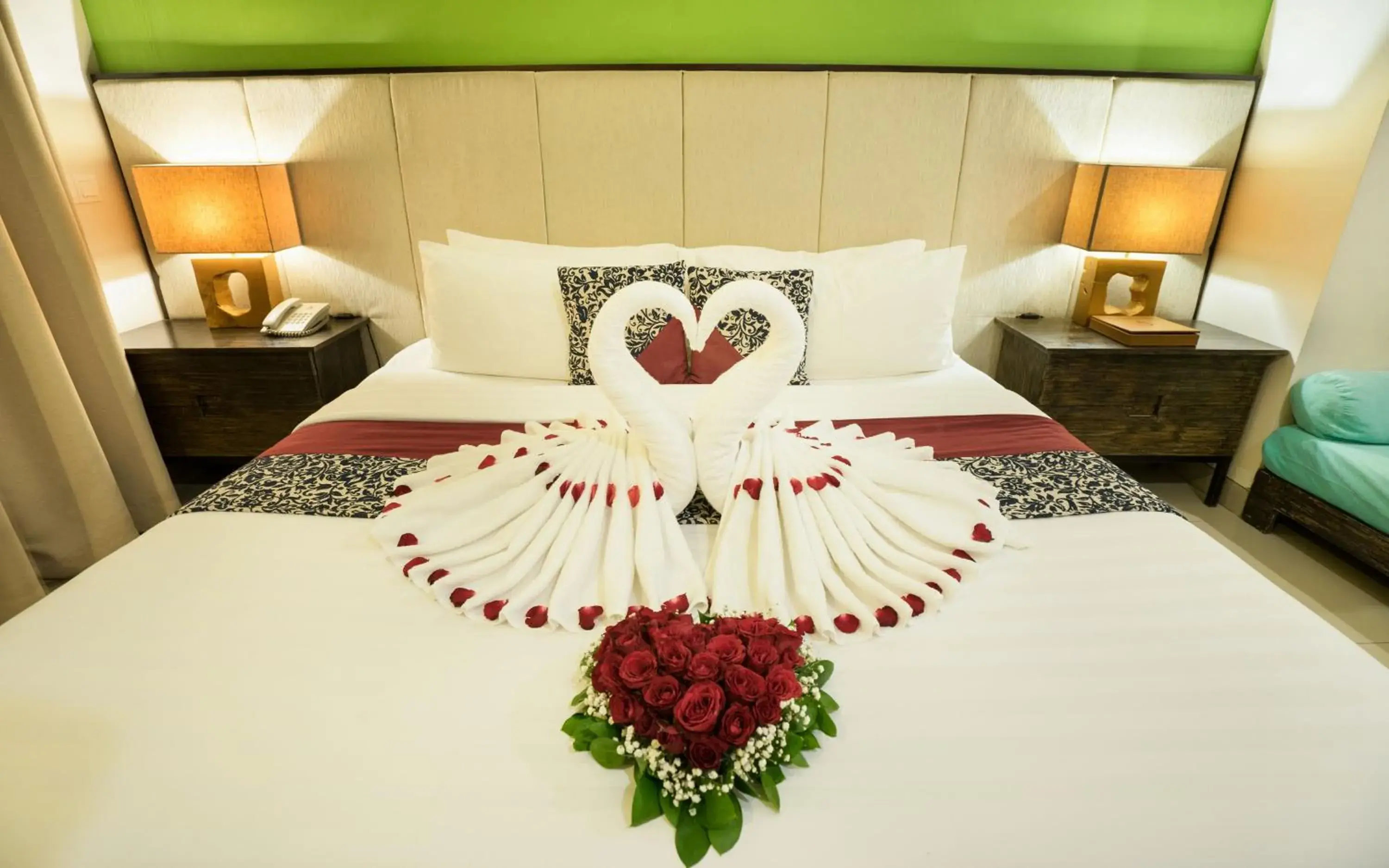 Bedroom, Bed in Royal Samaja Villas Bedroom, Bed in Royal Samaja Villas