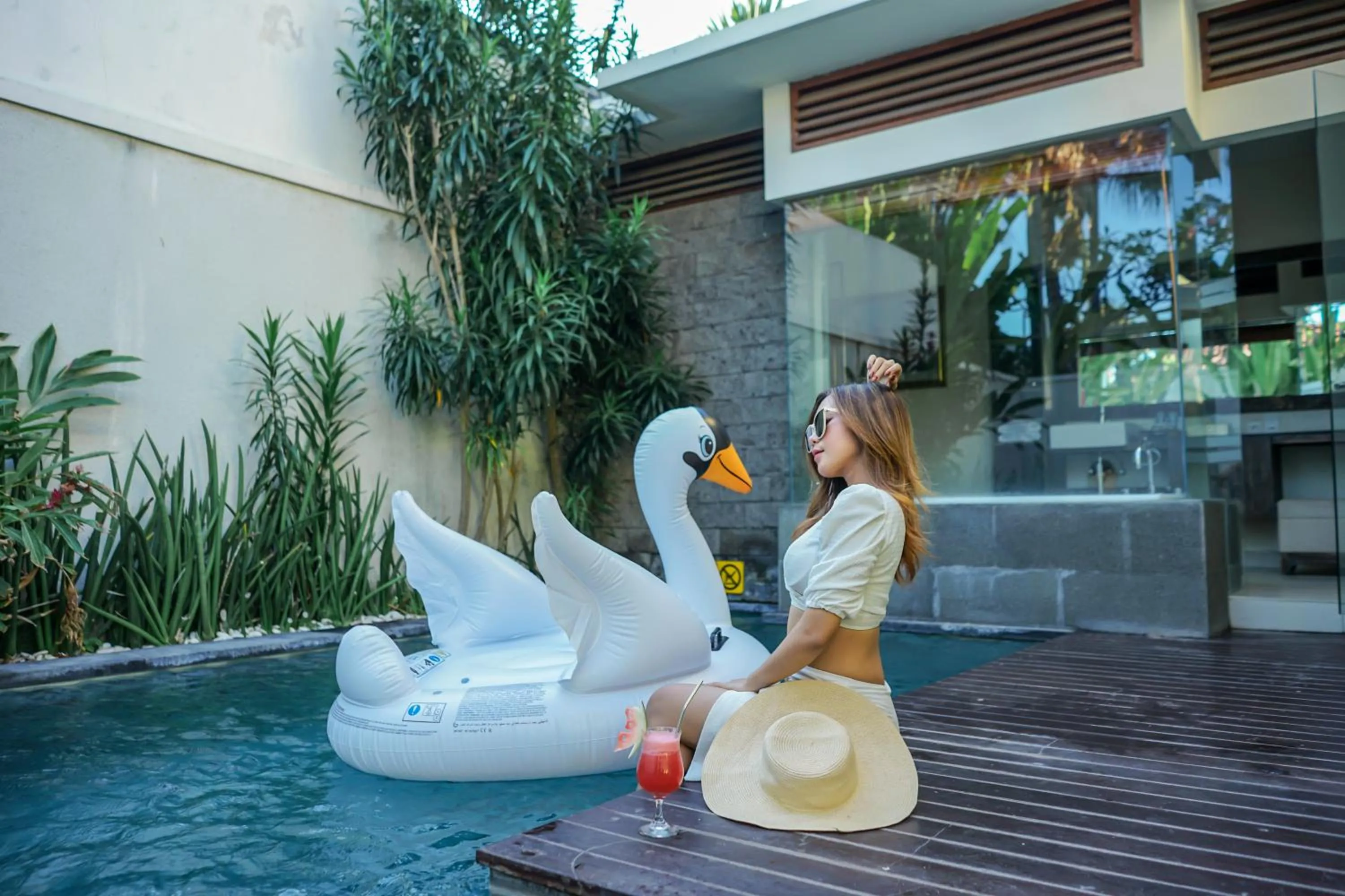 Swimming pool in Royal Samaja Villas