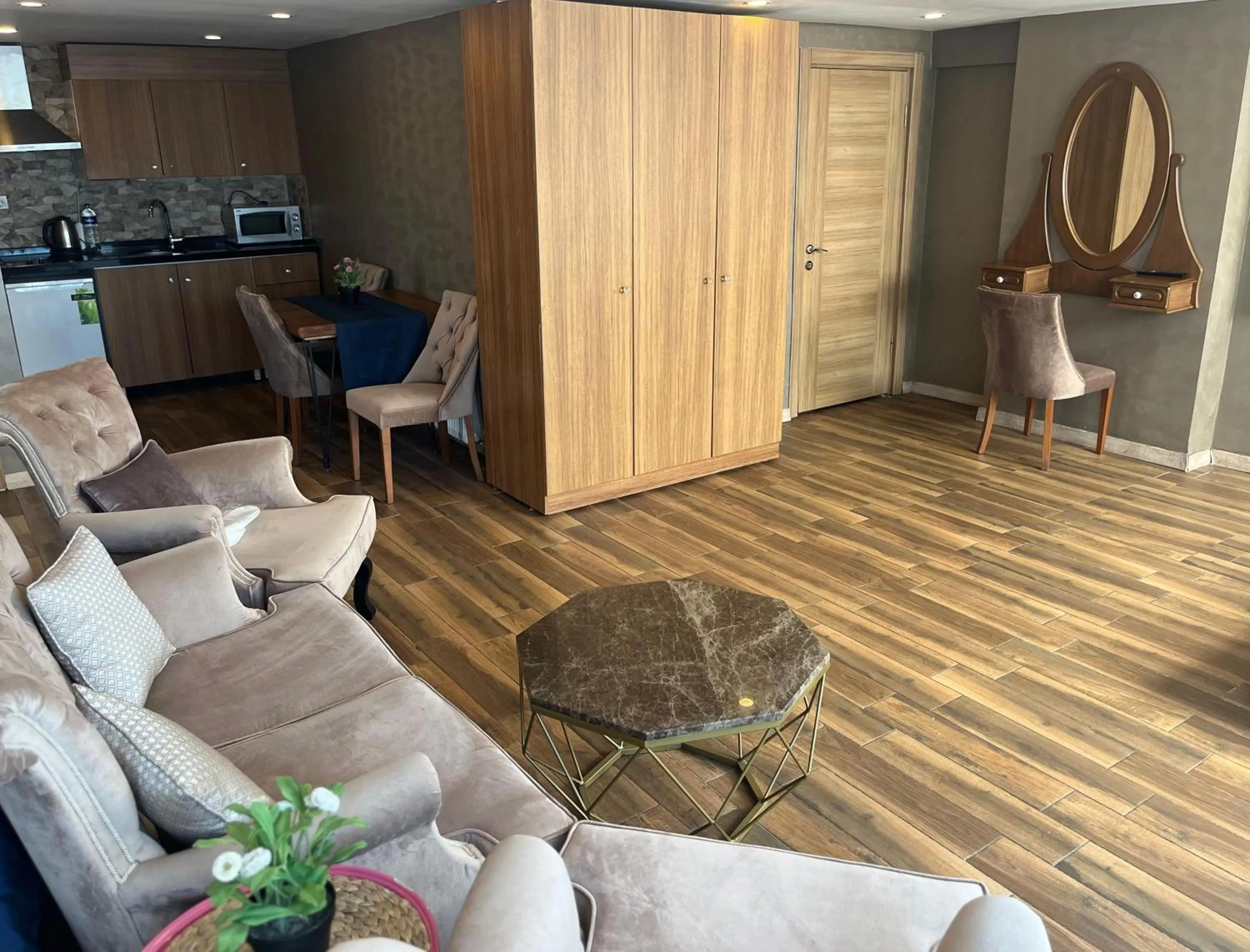 Kitchen or kitchenette in No 139 Apartments