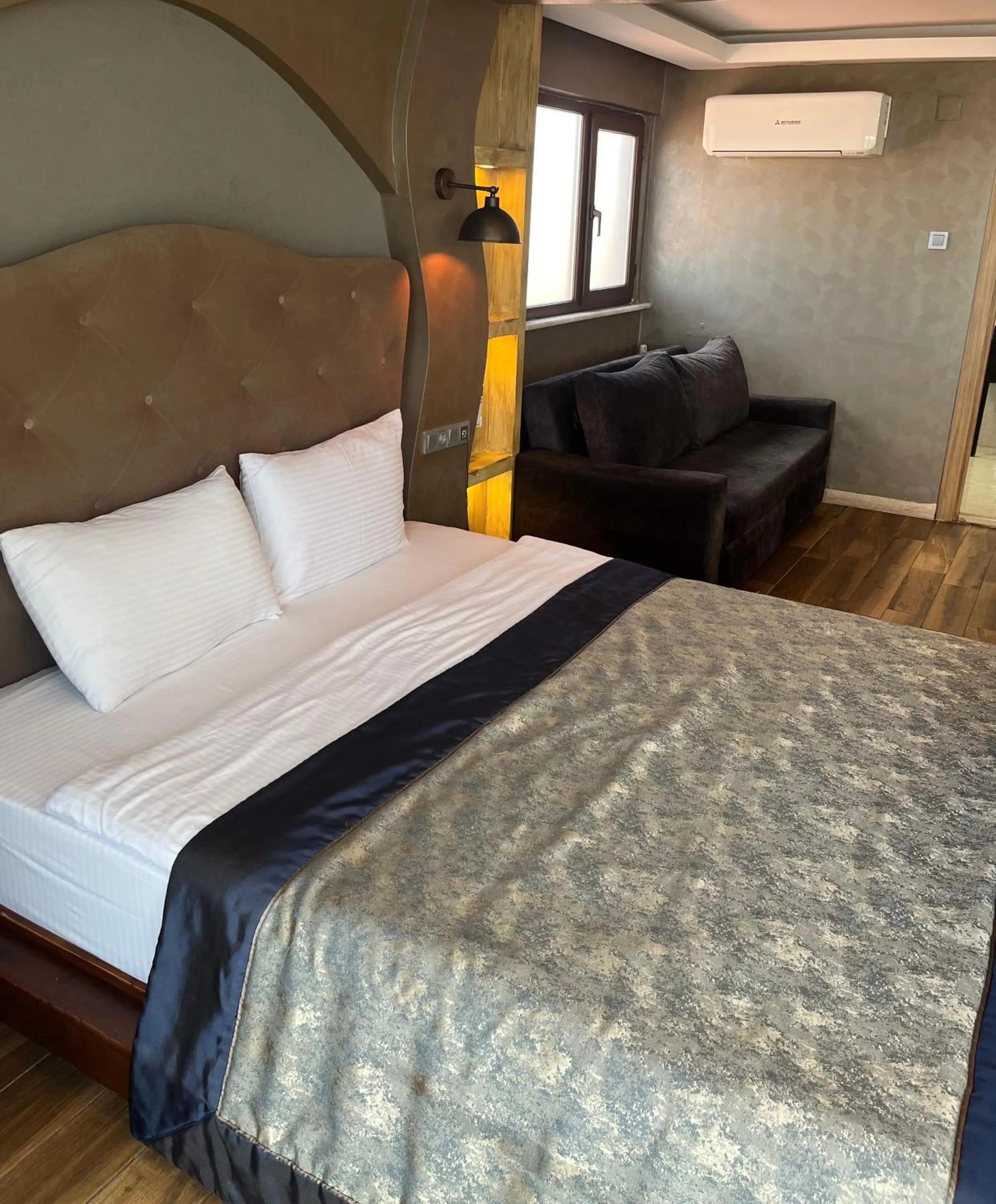 Bed in No 139 Apartments